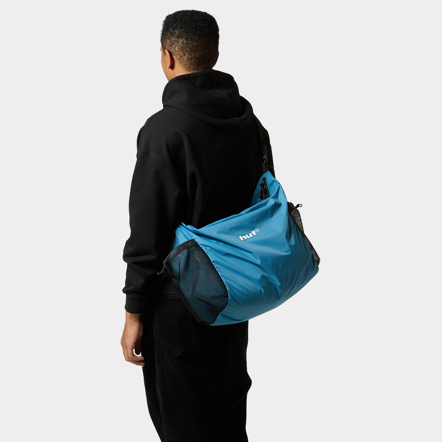 HUF (ハフ) Worldwide JP /BAGS(バッグ)/ HUF eightynine SHOULDER BAG商品 / LT BLUE