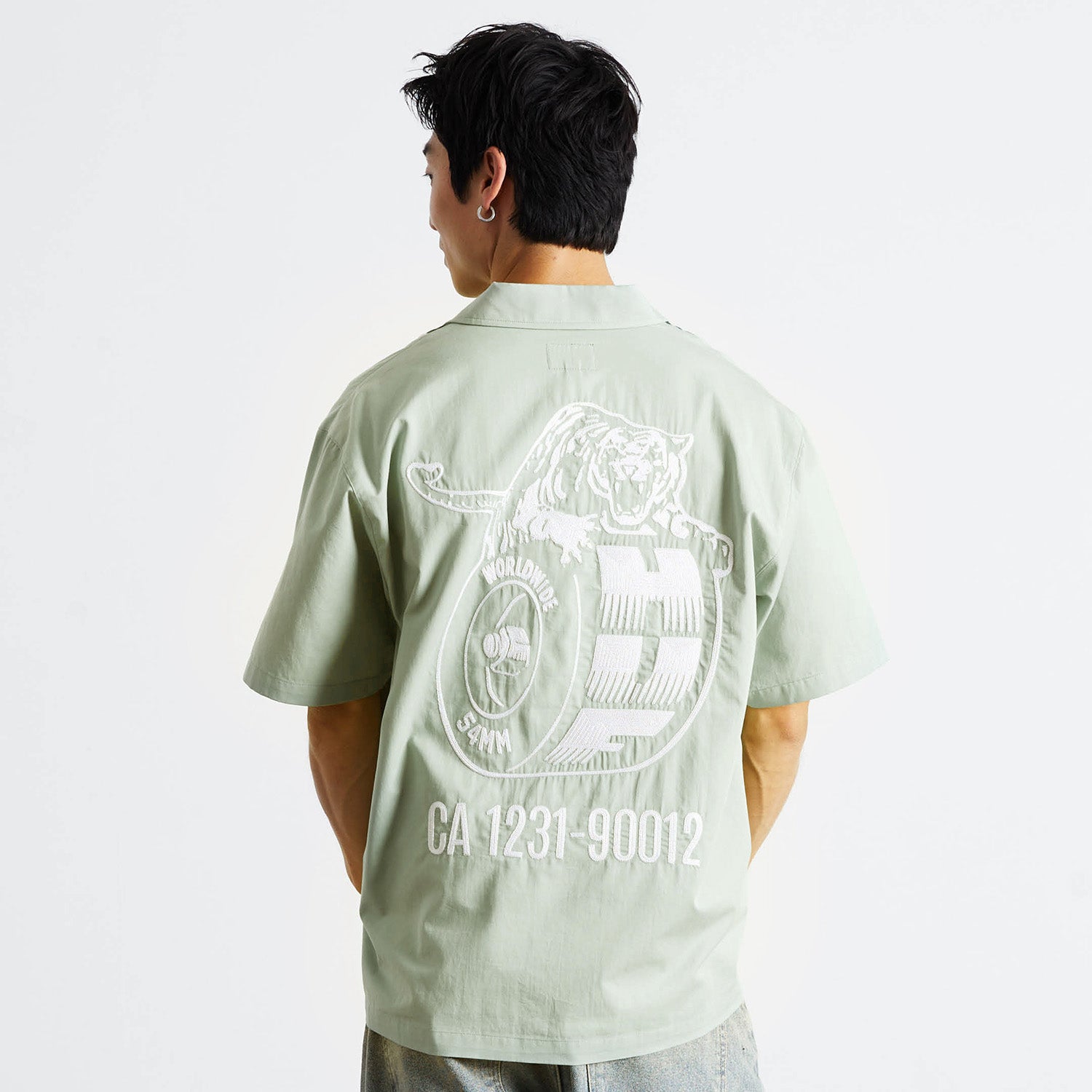 HUF (ハフ) Worldwide JP /TOPS & SHIRTS(トップス&シャツ)/ URETHANE WORK SHIRT商品 / BLACK