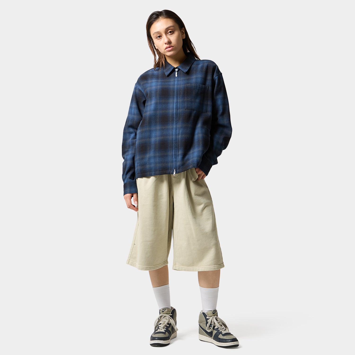 HUF (ハフ) Worldwide JP /TOPS & SHIRTS(トップス&シャツ)/ 89 OUTLINE PLAID ZIP SHIRT商品 / BLACK