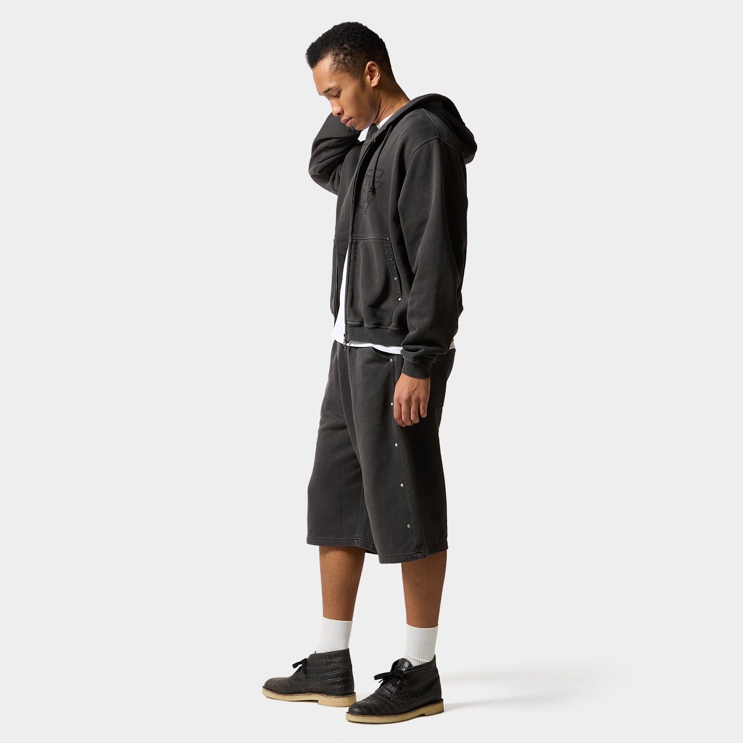 HUF (ハフ) Worldwide JP /HOODIES(パーカー)/ STUDDED FULL ZIP HOODIE商品 / BLACK