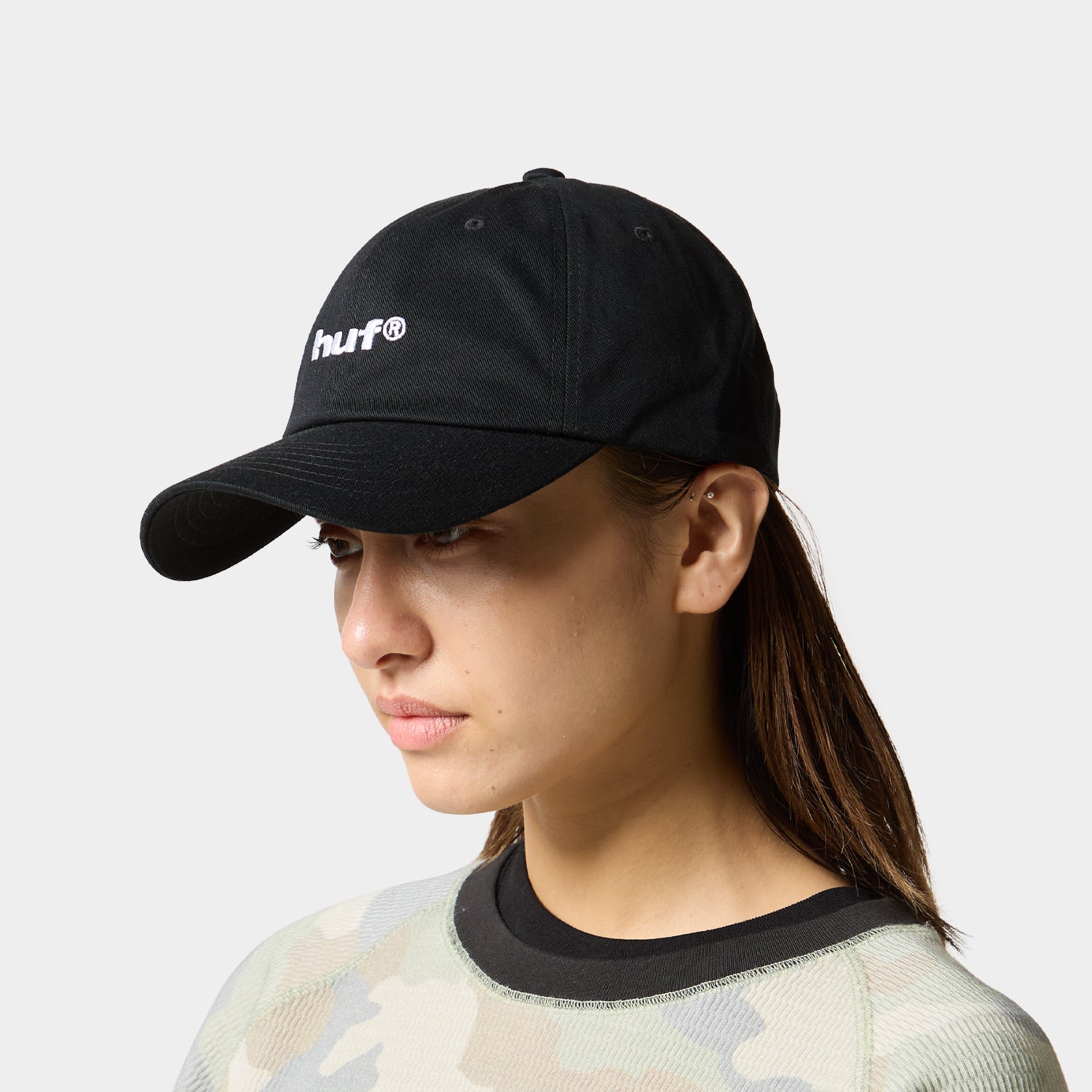 HUF (ハフ) Worldwide JP /HATS & BEANIES(ハット&ビーニー)/ 89 EMBROIDERED 6 PANEL CV HAT商品 / BLACK/WHITE