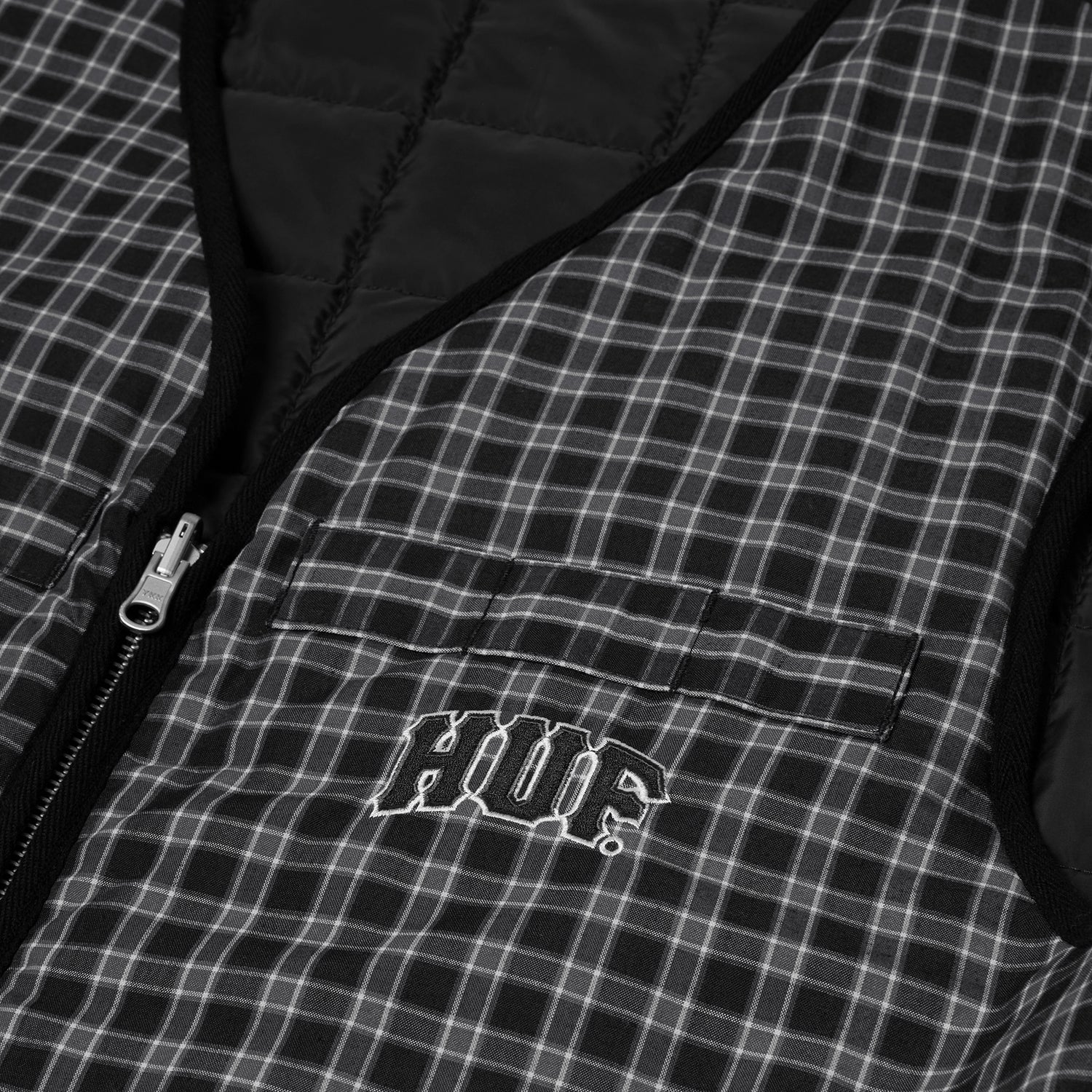 HUF (ハフ) Worldwide JP /JACKETS(ジャケット)/ POYNTER REVERSIBLE VEST商品 / BLACK