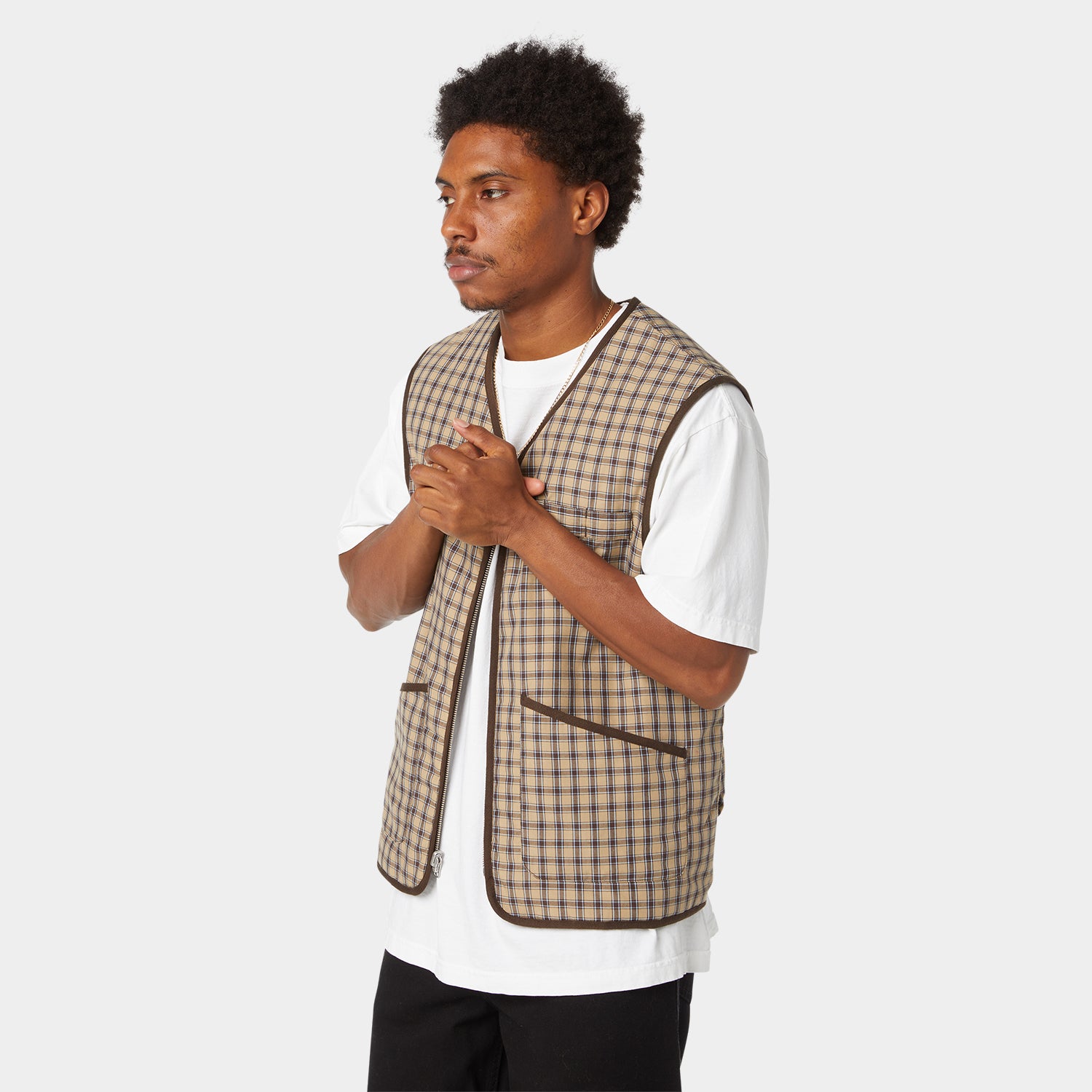 HUF (ハフ) Worldwide JP /JACKETS(ジャケット)/ POYNTER REVERSIBLE VEST商品 / BLACK