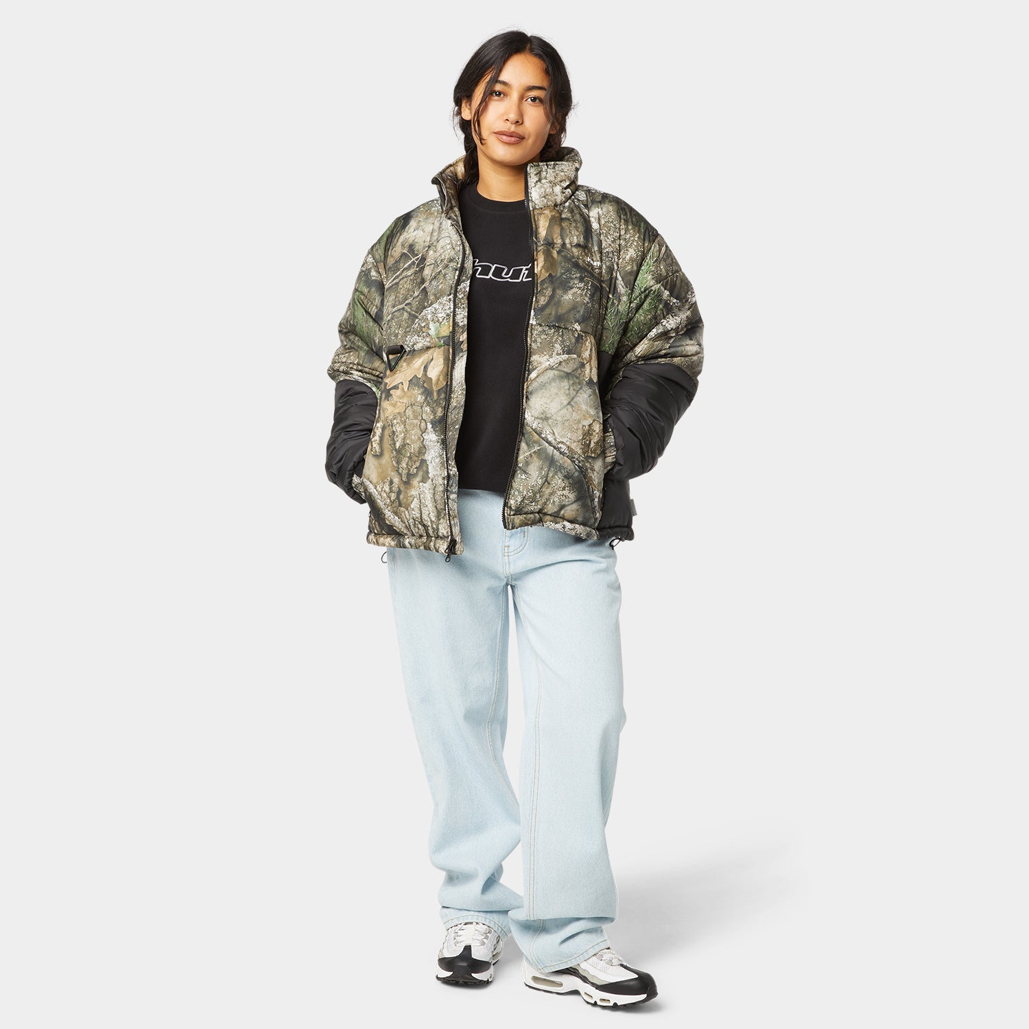 HUF (ハフ) Worldwide JP /JACKETS(ジャケット)/ HUF X REALTREE® SEQUOIA PUFFER商品 / REALTREE