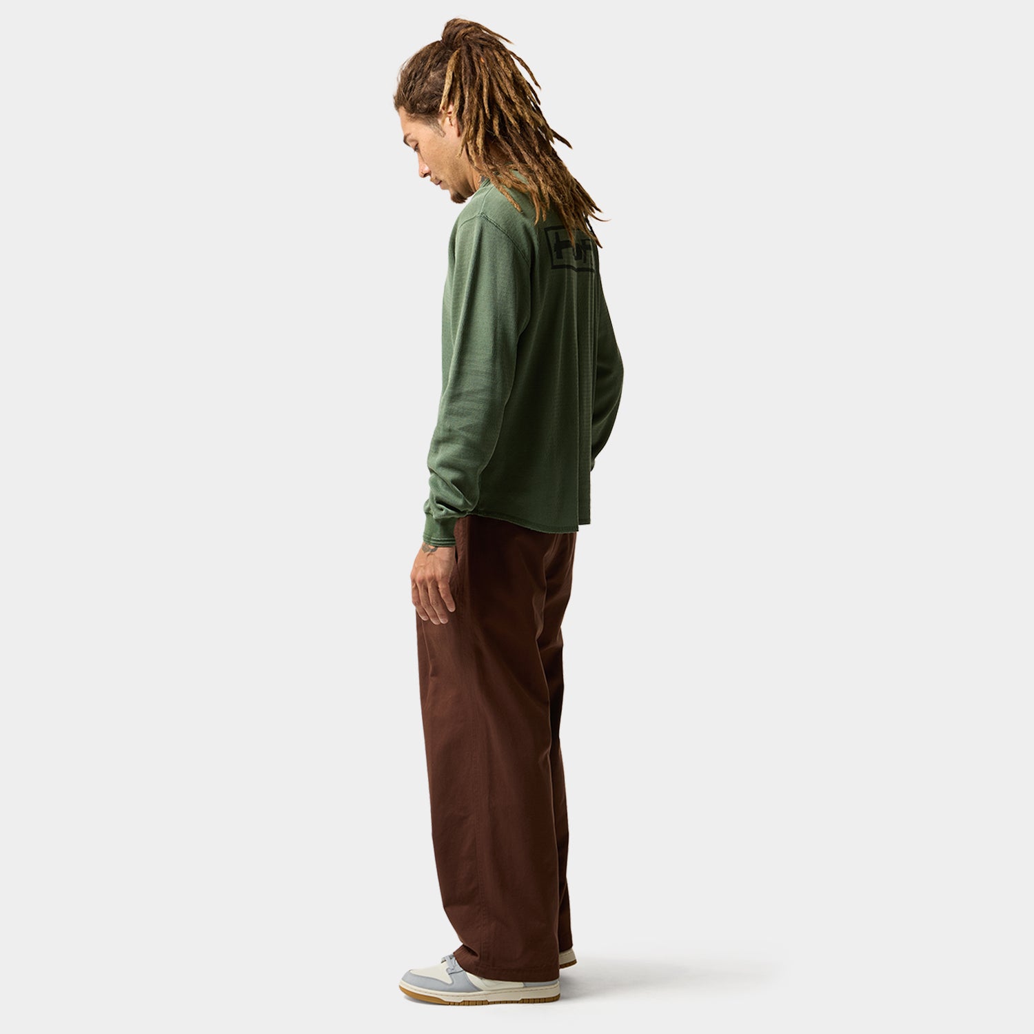 HUF (ハフ) Worldwide JP /TOPS & SHIRTS(トップス&シャツ)/ STRETCH LOGO HENRY THERMAL商品 / DARK OLIVE