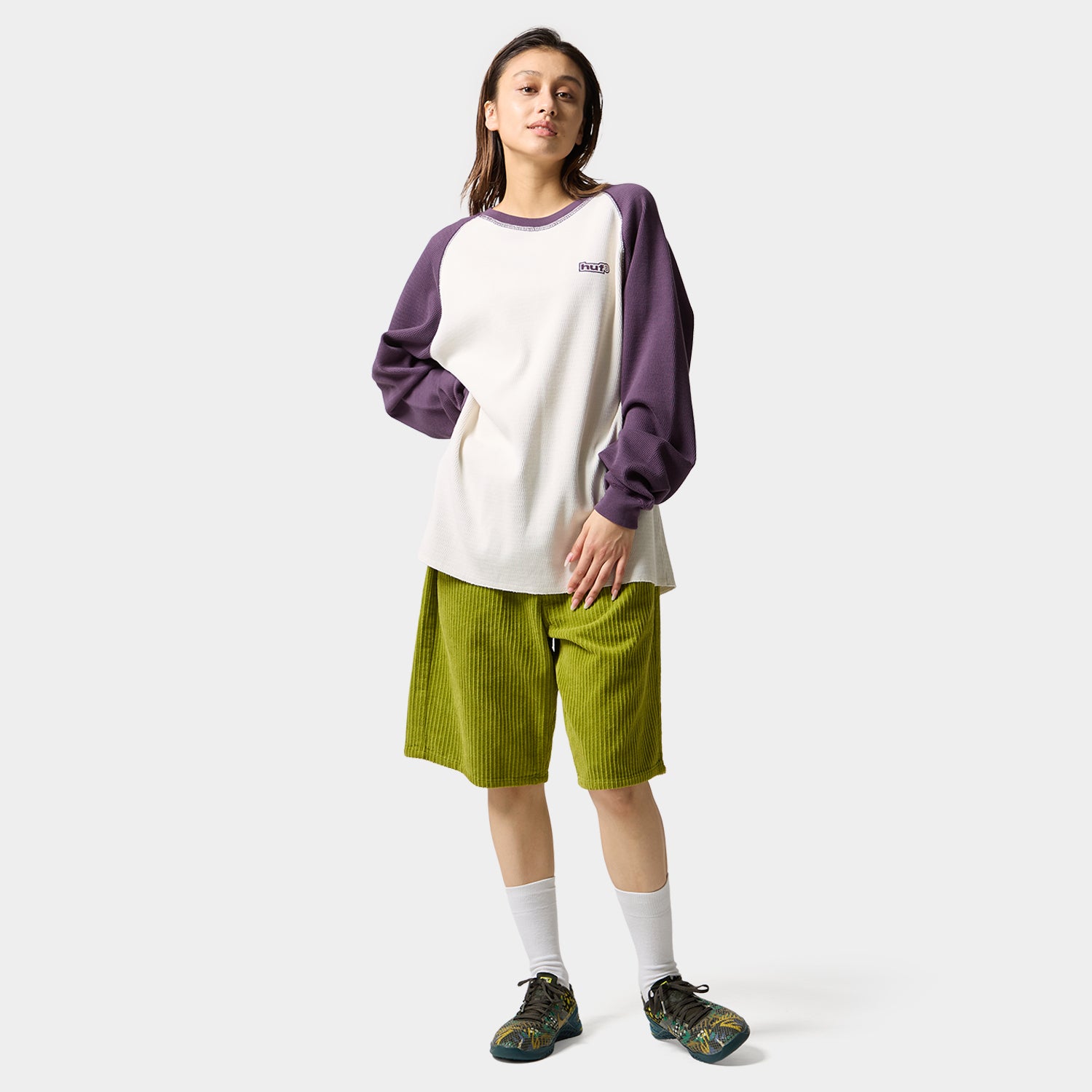 HUF (ハフ) Worldwide JP /TOPS & SHIRTS(トップス&シャツ)/ 89 OUTLINE LS RAGLAN商品 / BLACK