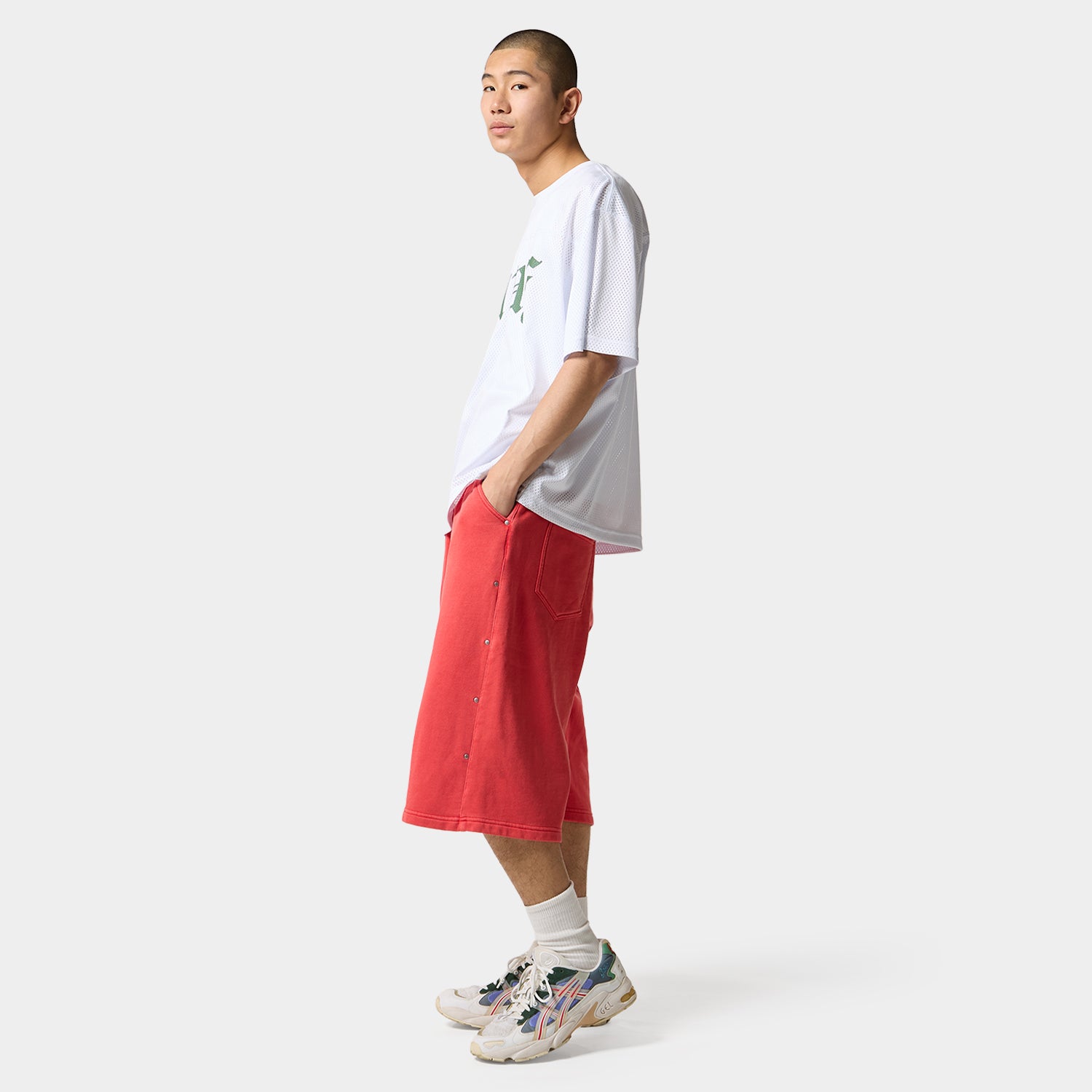 HUF (ハフ) Worldwide JP /TOPS & SHIRTS(トップス&シャツ)/ OLD ENGLISH MESH TOP商品 / BROWN