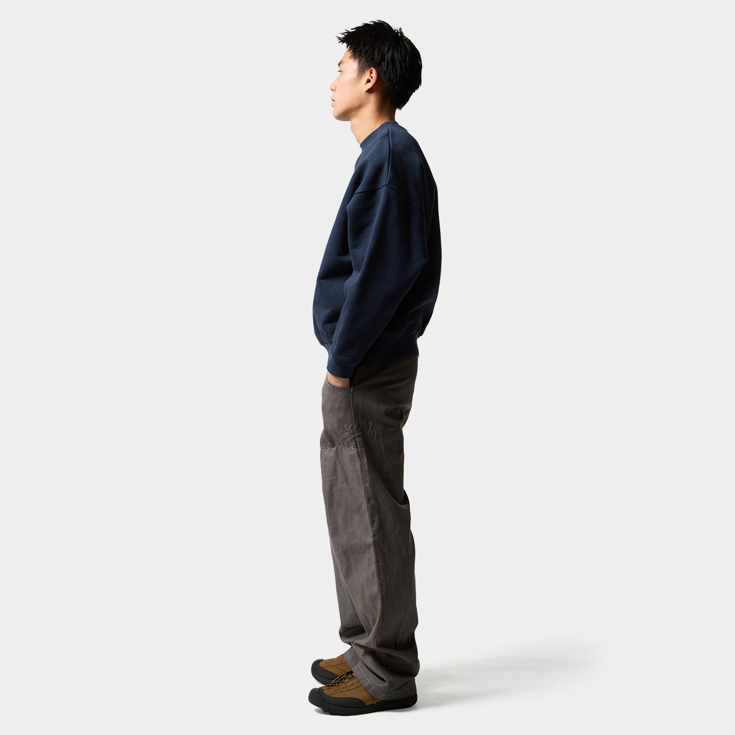 HUF (ハフ) Worldwide JP /SWEATSHIRTS(スウェットシャツ)/ HUF X EVISEN SUSHI CREW FLEECE商品 / NAVY