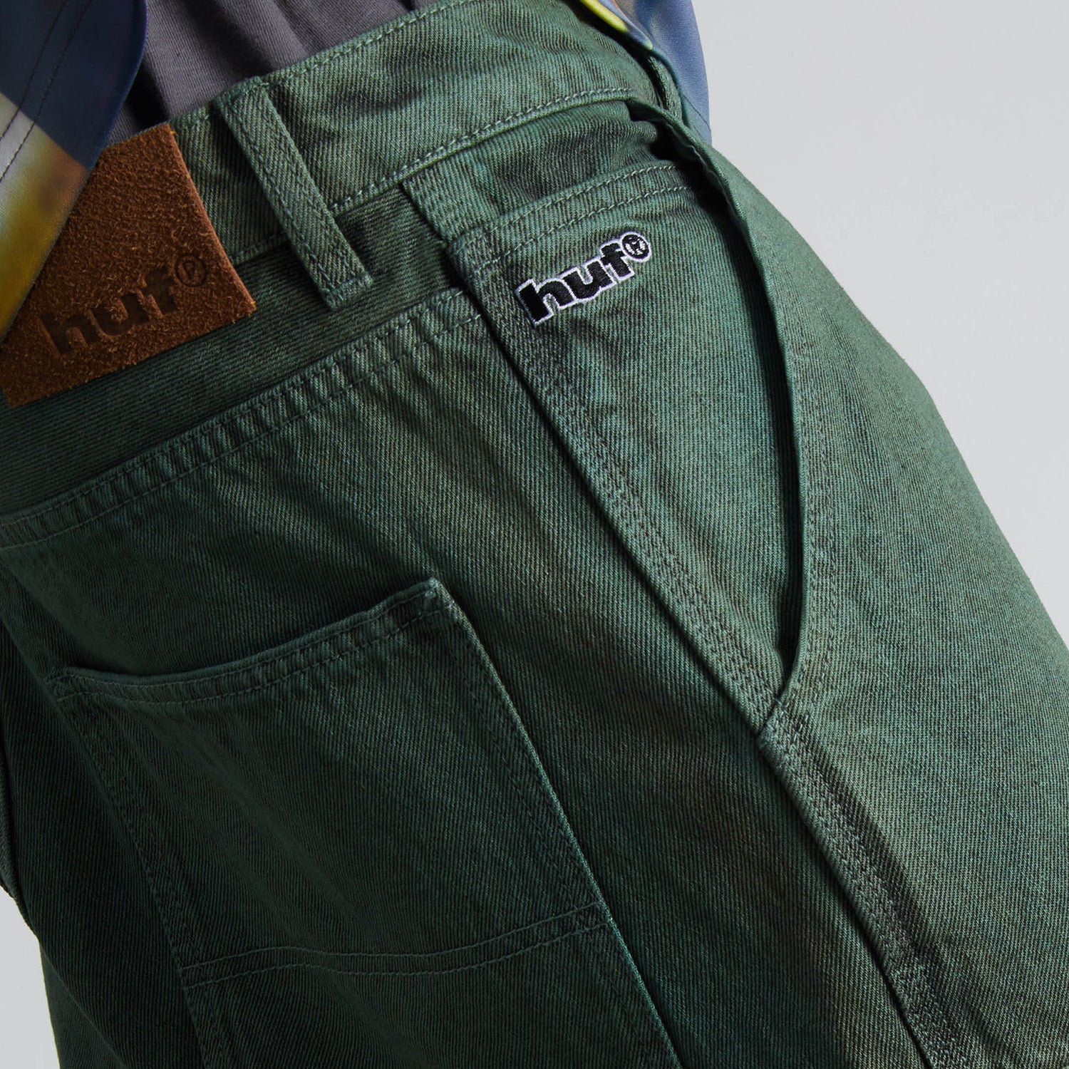 HUF (ハフ) Worldwide JP /PANTS(パンツ)/ KINDA LOOSE DOUBLE KNEES商品 / FROST GRAY