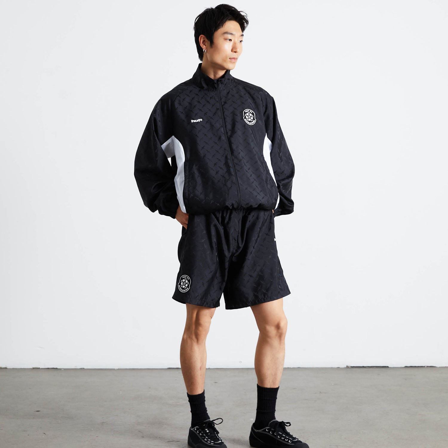 HUF (ハフ) Worldwide JP /SHORTS(ショーツ)/ HUF FC EASY SHORT商品 / BLACK