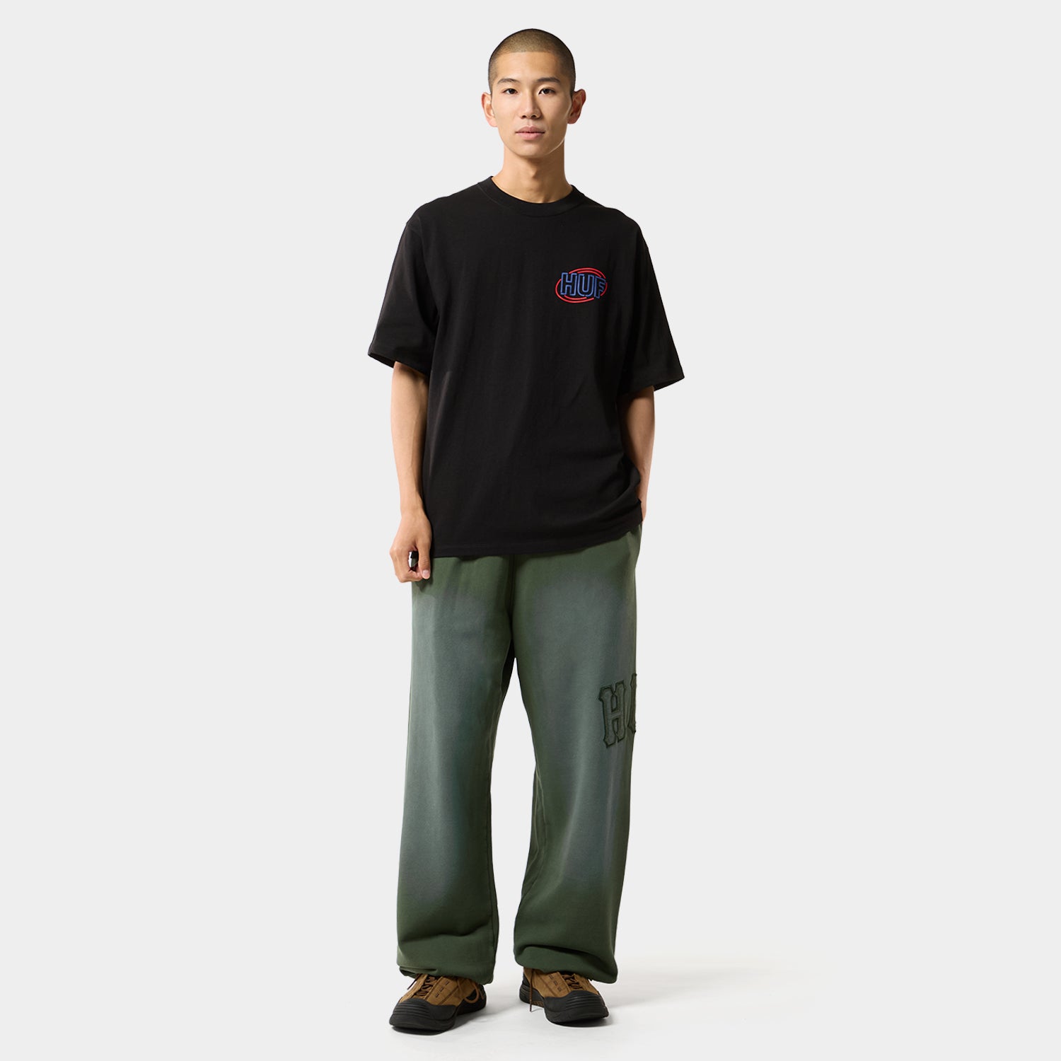 HUF (ハフ) Worldwide JP /PANTS(パンツ)/ ARCH WIDE FLEECE PANT商品 / BLACK