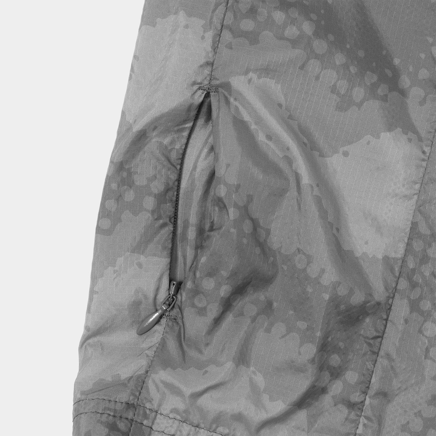HUF (ハフ) Worldwide JP /SHORTS(ショーツ)/ CROSS CONDITIONS UL NYLON SHORT商品 / CAMO