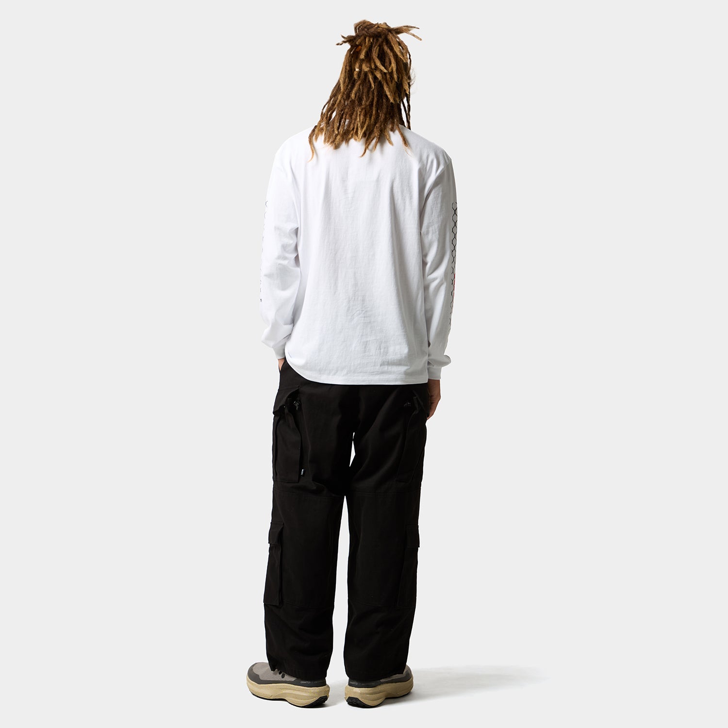 HUF (ハフ) Worldwide JP /T-SHIRTS(Tシャツ)/ 4 THE DAWGS LS TEE商品 / WHITE