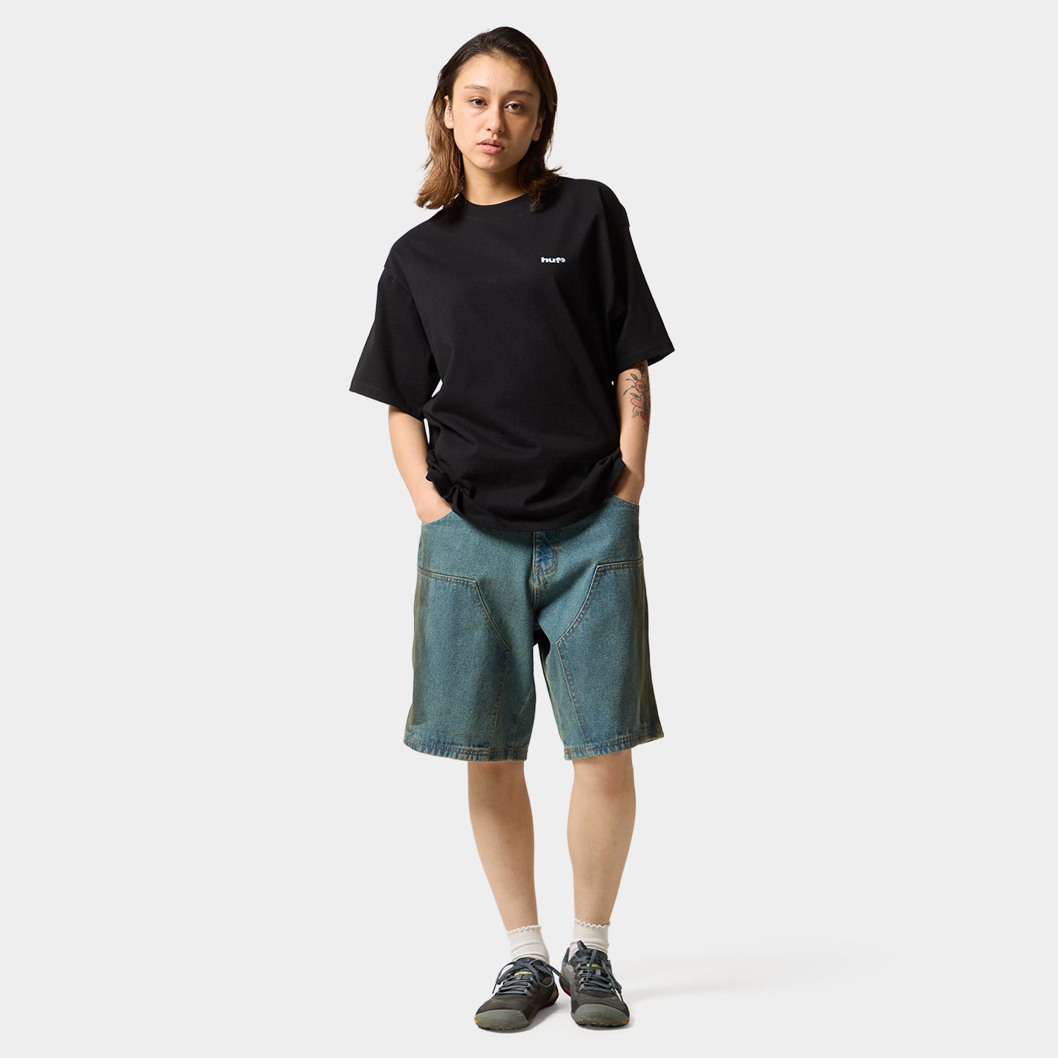 HUF (ハフ) Worldwide JP /T-SHIRTS(Tシャツ)/ HUF eightynine TEE商品 / WHITE