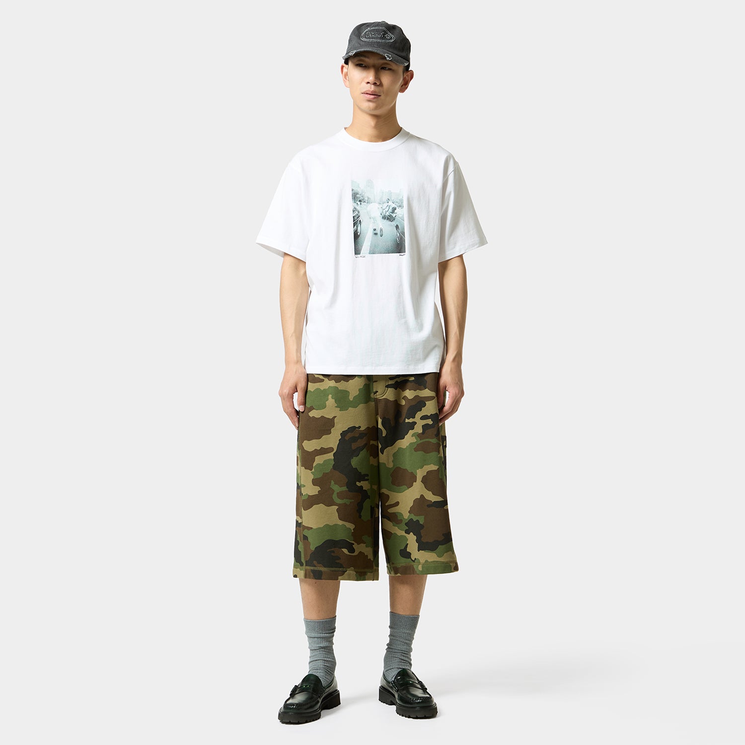 HUF (ハフ) Worldwide JP /T-SHIRTS(Tシャツ)/ FIGHT THE TRAFFIC TEE商品 / WHITE