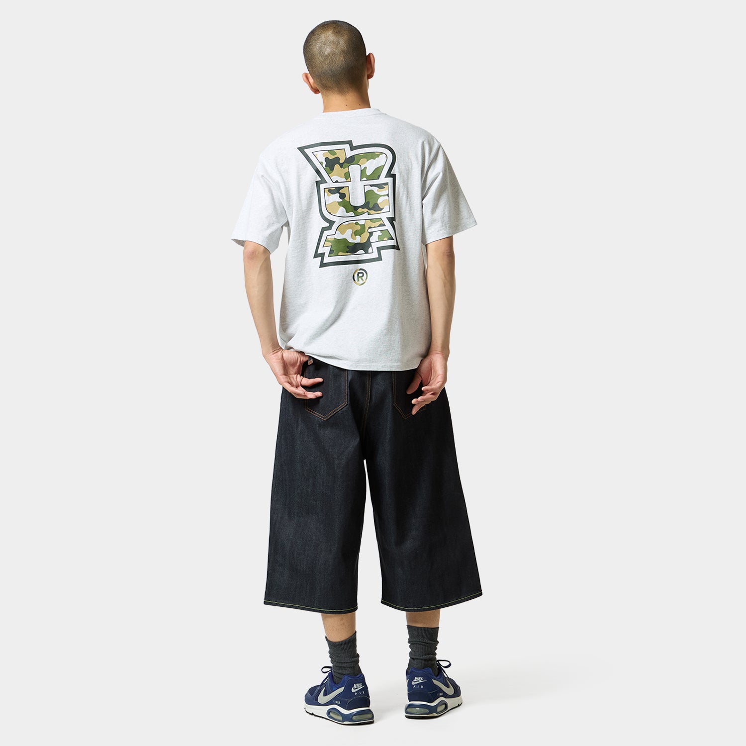 HUF (ハフ) Worldwide JP /T-SHIRTS(Tシャツ)/ MEGABLAST CAMO TEE商品 / BLACK