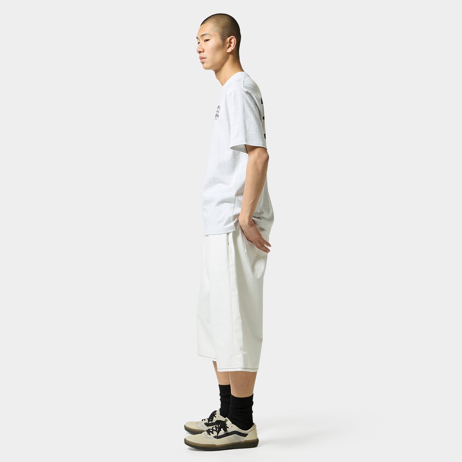 HUF (ハフ) Worldwide JP /T-SHIRTS(Tシャツ)/ HAND STACKED TEE商品 / WHITE
