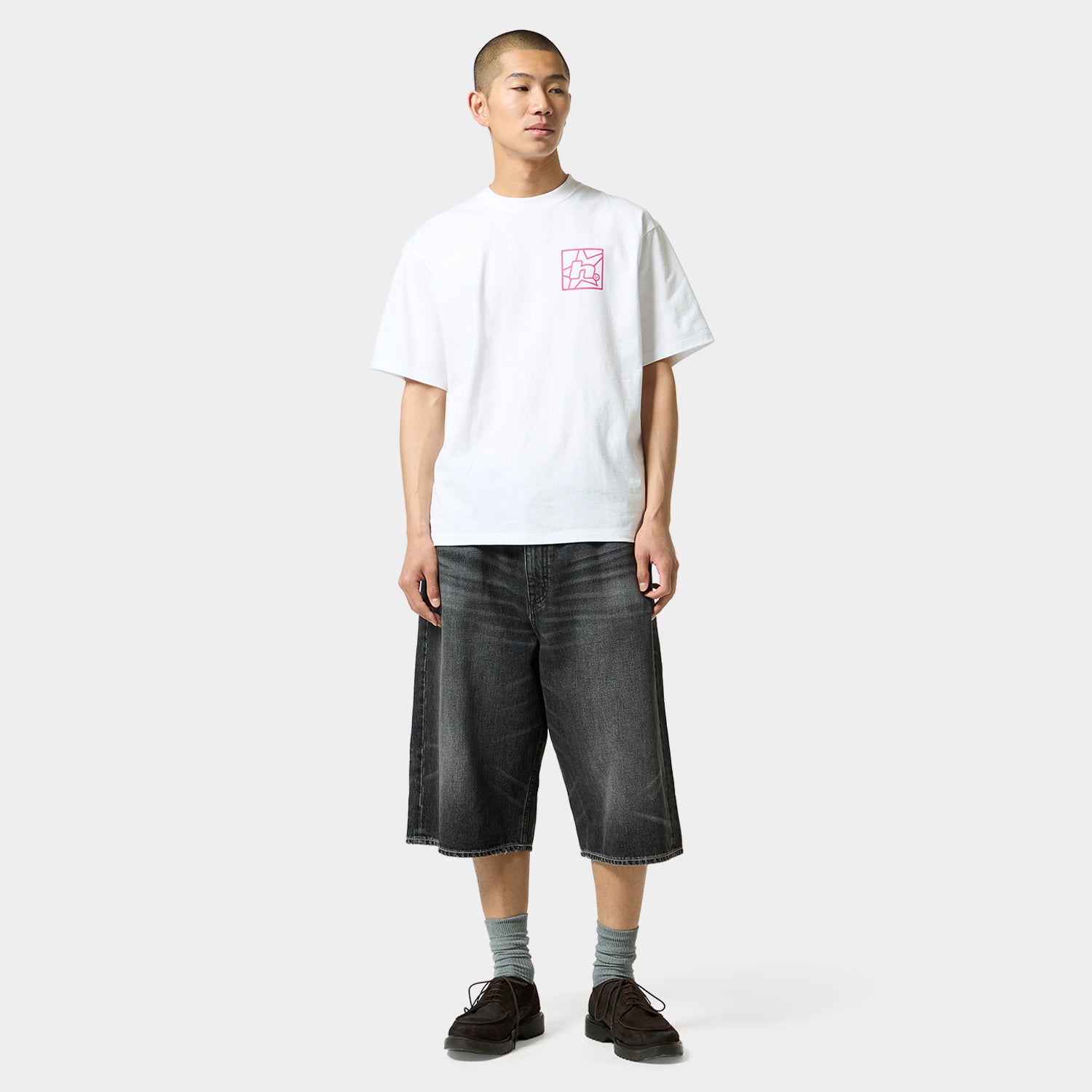 HUF (ハフ) Worldwide JP /T-SHIRTS(Tシャツ)/ CYBERPUNK TEE商品 / WHITE