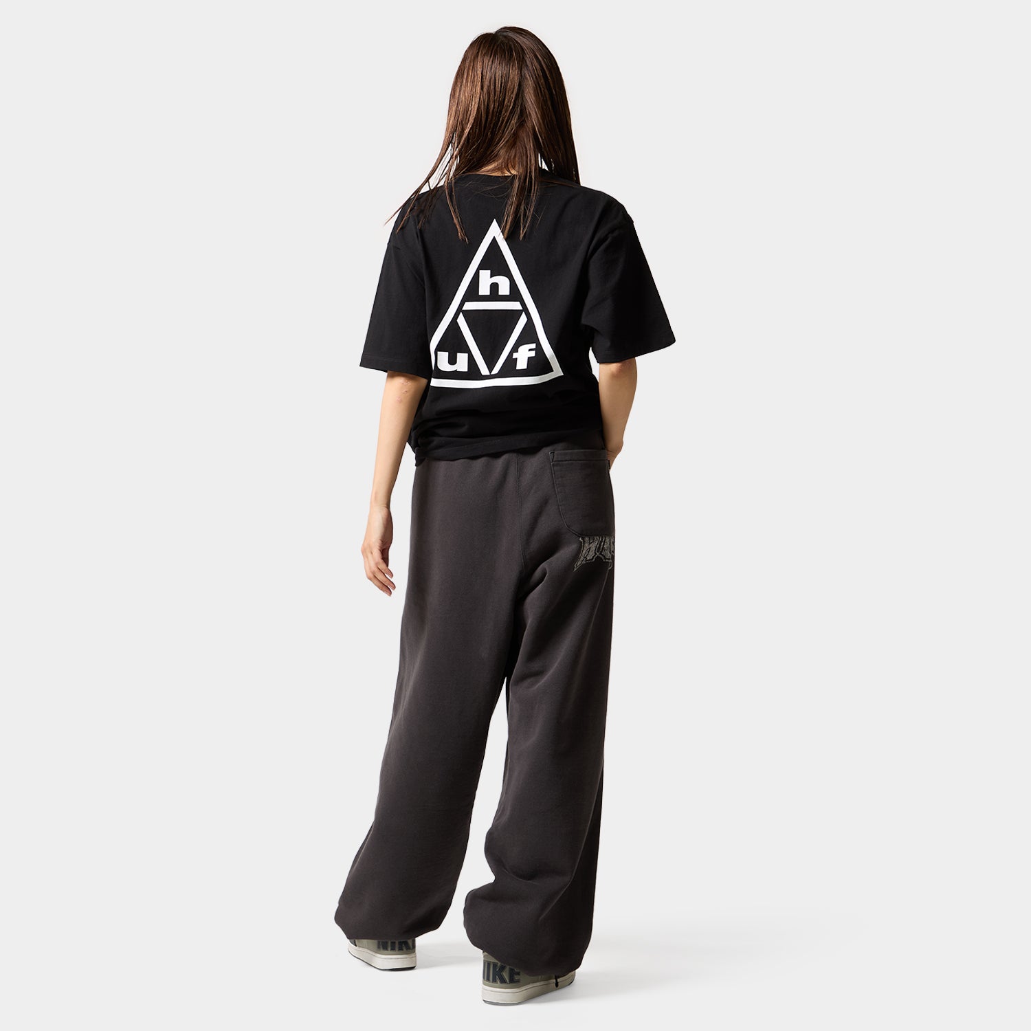 HUF (ハフ) Worldwide JP /T-SHIRTS(Tシャツ)/ TRIPLE TRIANGLE TEE商品 / FOREST GREEN