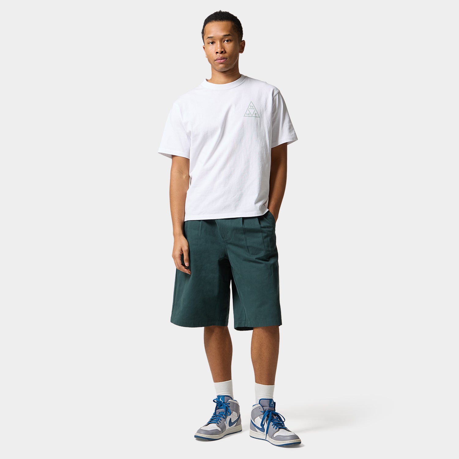 HUF (ハフ) Worldwide JP /T-SHIRTS(Tシャツ)/ TRIPLE TRIANGLE TEE商品 / FOREST GREEN