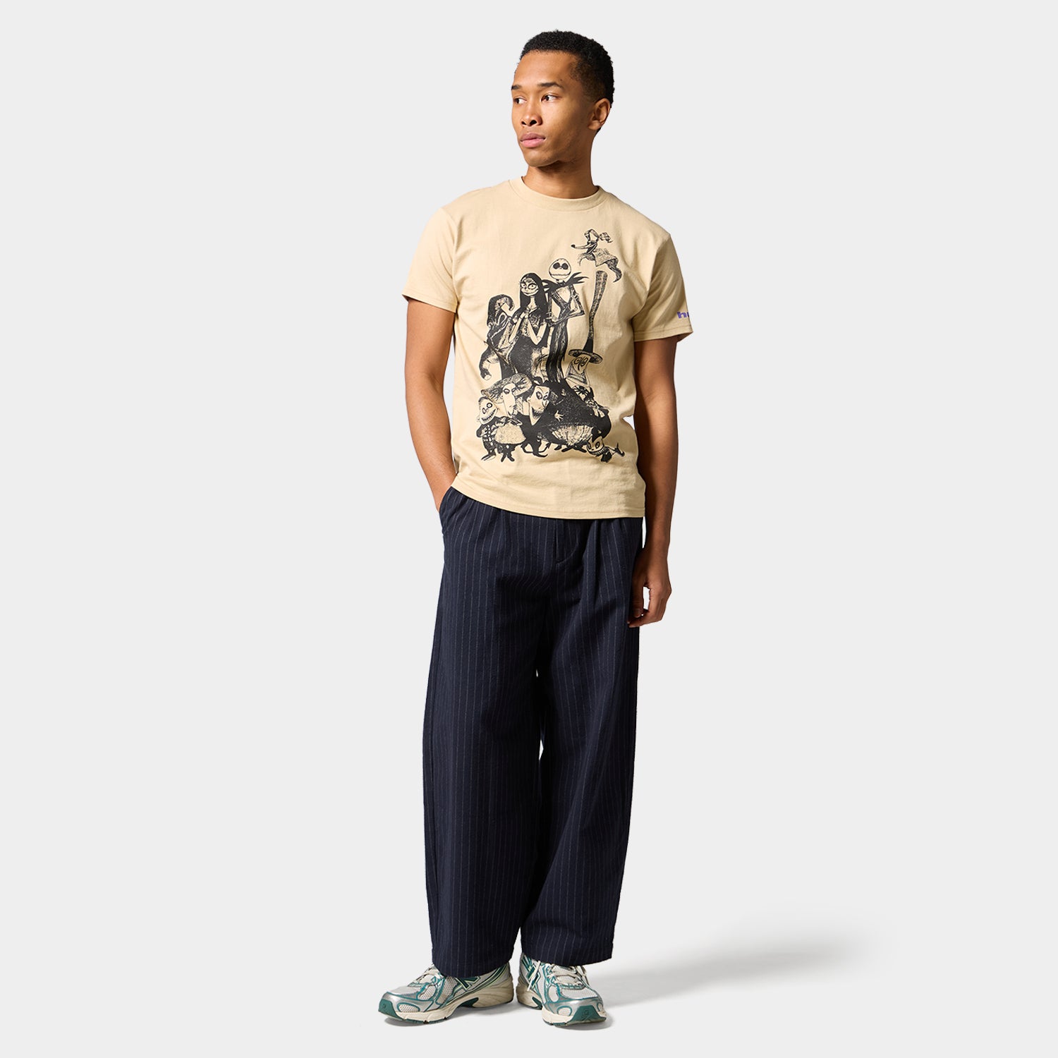 HUF (ハフ) Worldwide JP /T-SHIRTS(Tシャツ)/ HUF X NIGHTMARE BEFORE CHRISTMAS CAST TEE商品 / SAND
