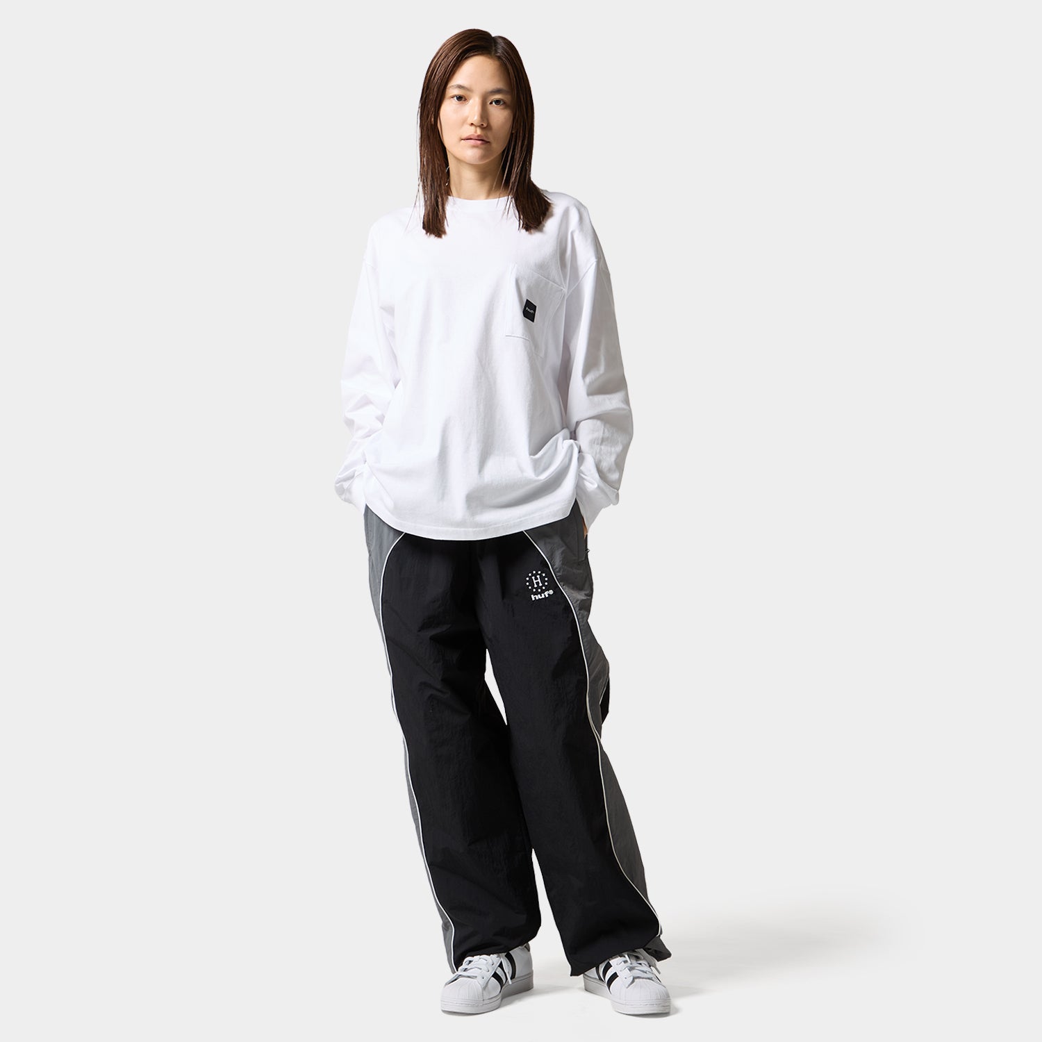 HUF (ハフ) Worldwide JP /T-SHIRTS(Tシャツ)/ BOX LOGO POCKET LS TEE商品 / BLACK
