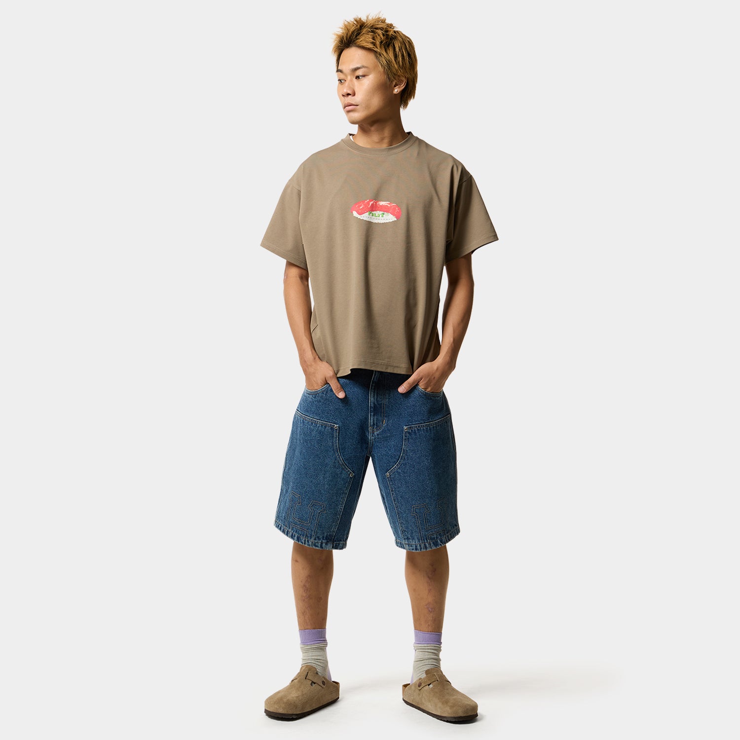 HUF (ハフ) Worldwide JP /T-SHIRTS(Tシャツ)/ HUF X EVISEN SKATEBOARDS HUF SUSHI TEE商品 / WHITE