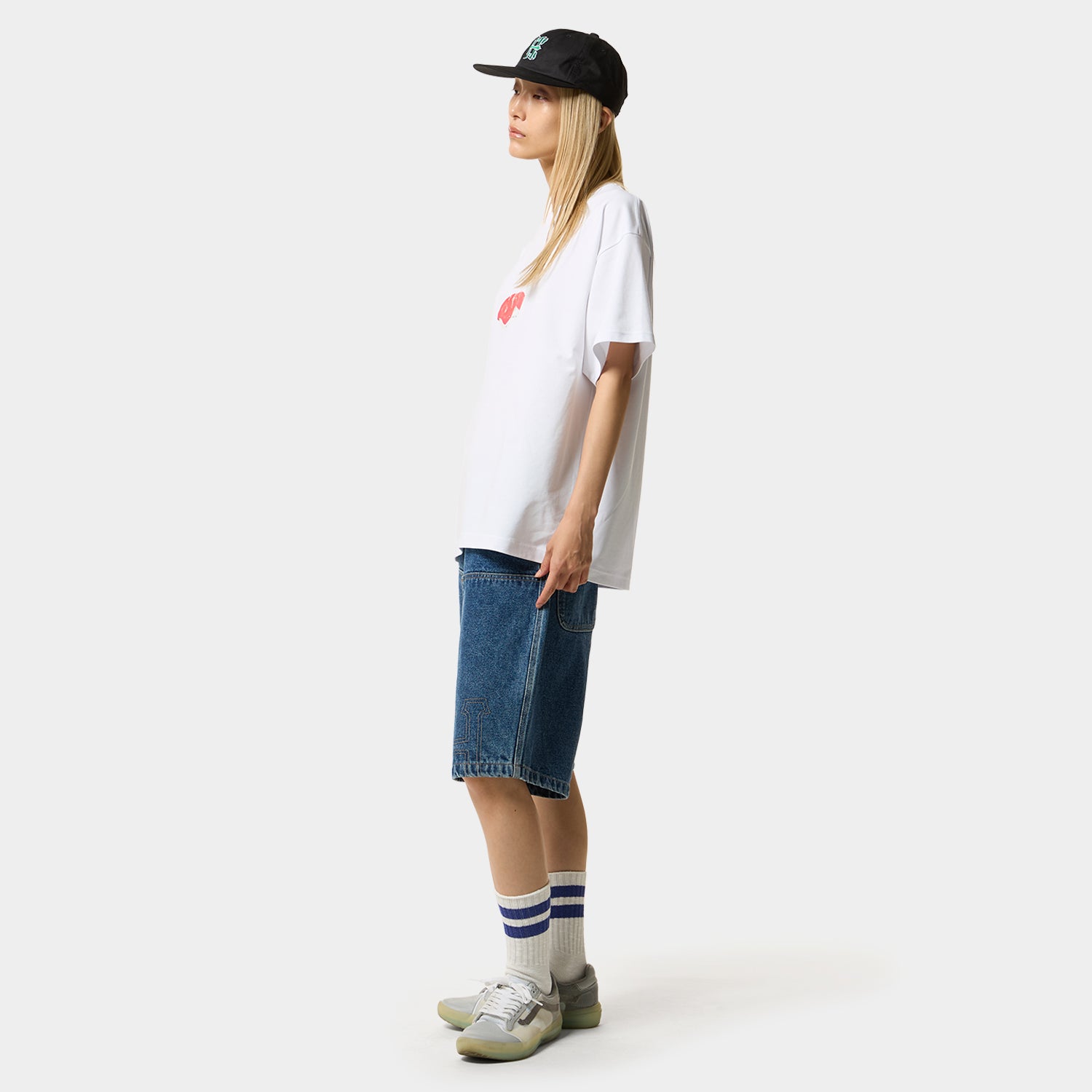 HUF (ハフ) Worldwide JP /T-SHIRTS(Tシャツ)/ HUF X EVISEN SKATEBOARDS HUF SUSHI TEE商品 / WHITE