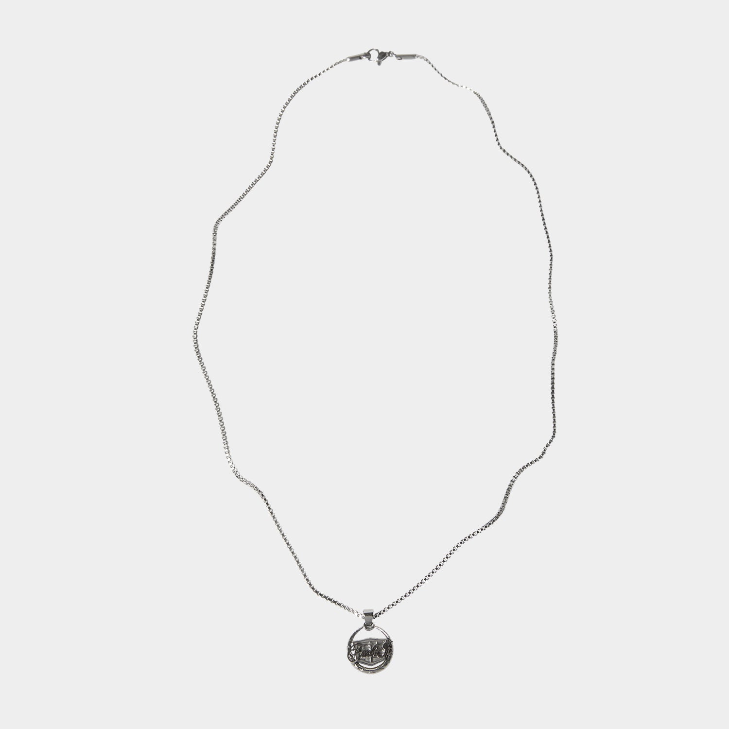 HUF (ハフ) Worldwide JP /JEWELRY（ジュエリー）/ EMBLEM PENDANT商品 / SILVER