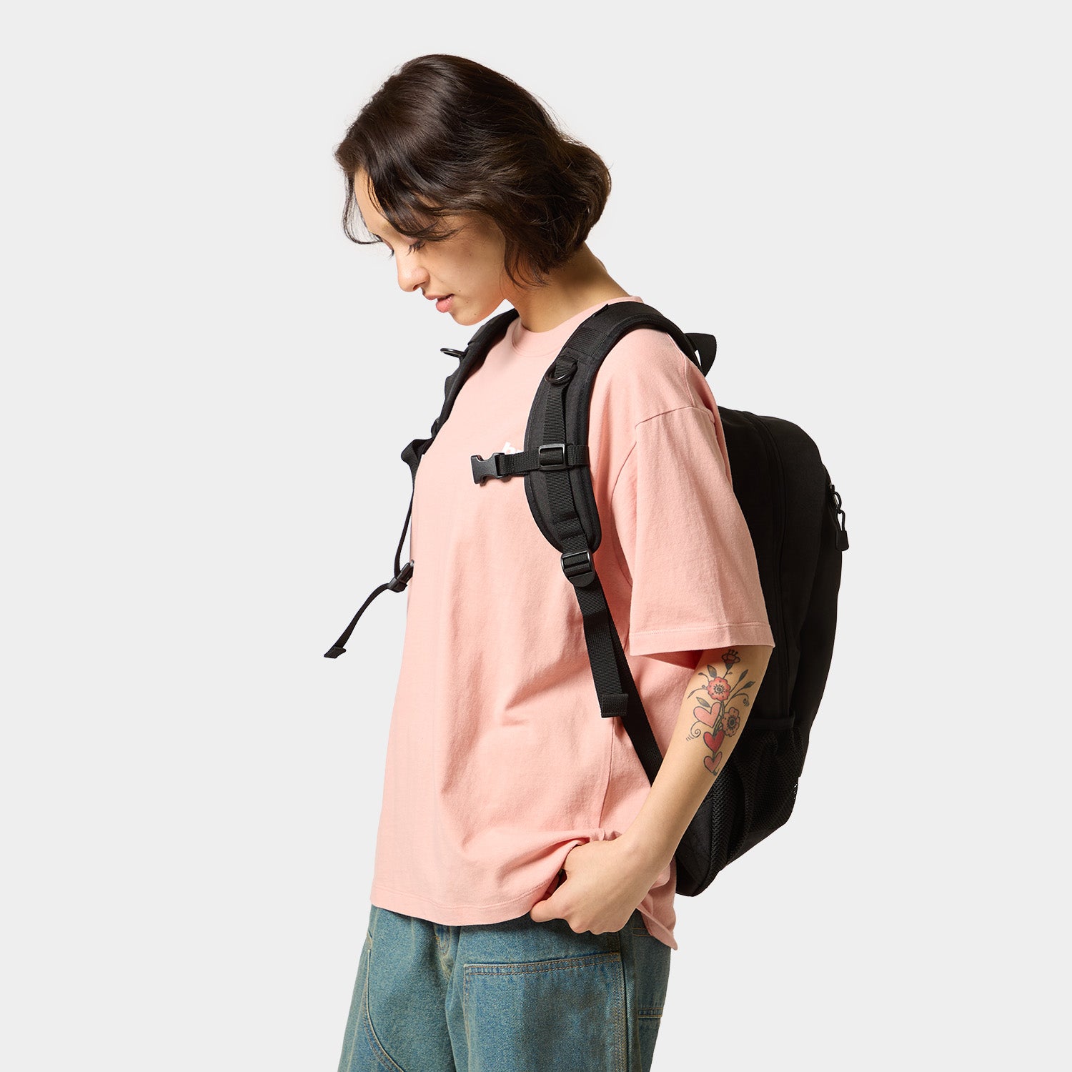 HUF (ハフ) Worldwide JP /BAGS（バッグ）/ MISSION BACKPACK商品 / BLACK