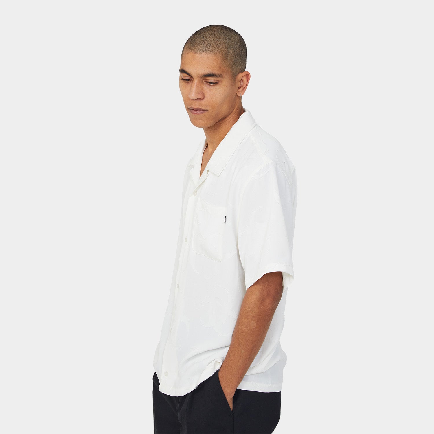 HUF (ハフ) Worldwide JP /TOPS & SHIRTS（トップス&シャツ）/ SECTOR JACQUARD SHIRT商品 / DARK BERRY