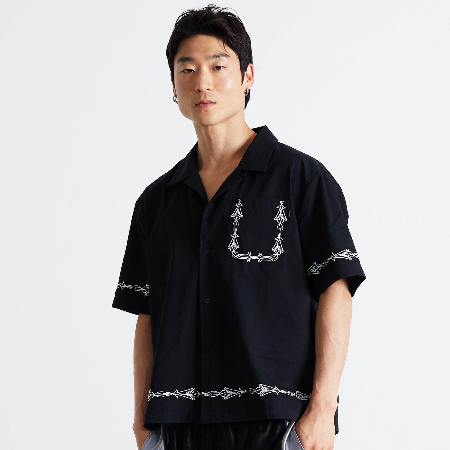 HUF (ハフ) Worldwide JP /TOPS & SHIRTS（トップス&シャツ）/ PINSTRIPE EMBROIDERED RESORT SHIRT商品 / AVOCADO