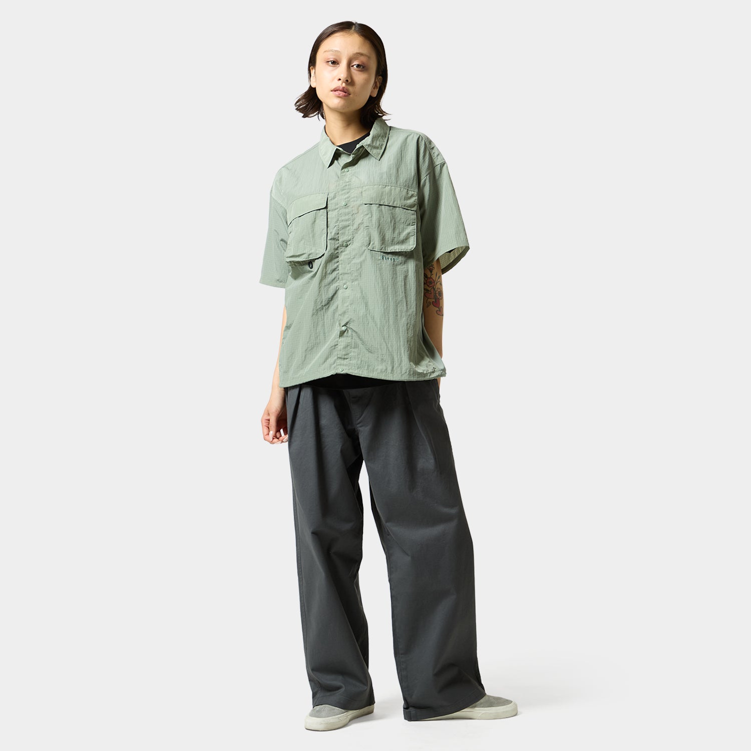 HUF (ハフ) Worldwide JP /TOPS & SHIRTS（トップス&シャツ）/ UTILITY NYLON SHEER SHIRT商品 / BLACK