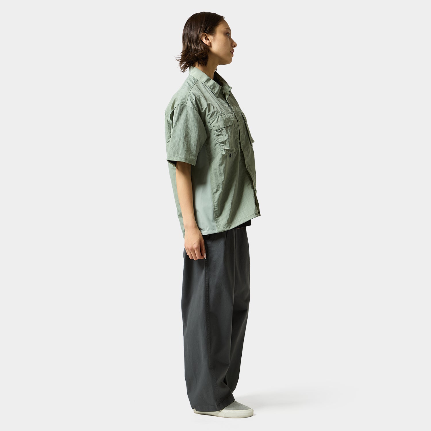 HUF (ハフ) Worldwide JP /TOPS & SHIRTS（トップス&シャツ）/ UTILITY NYLON SHEER SHIRT商品 / BLACK