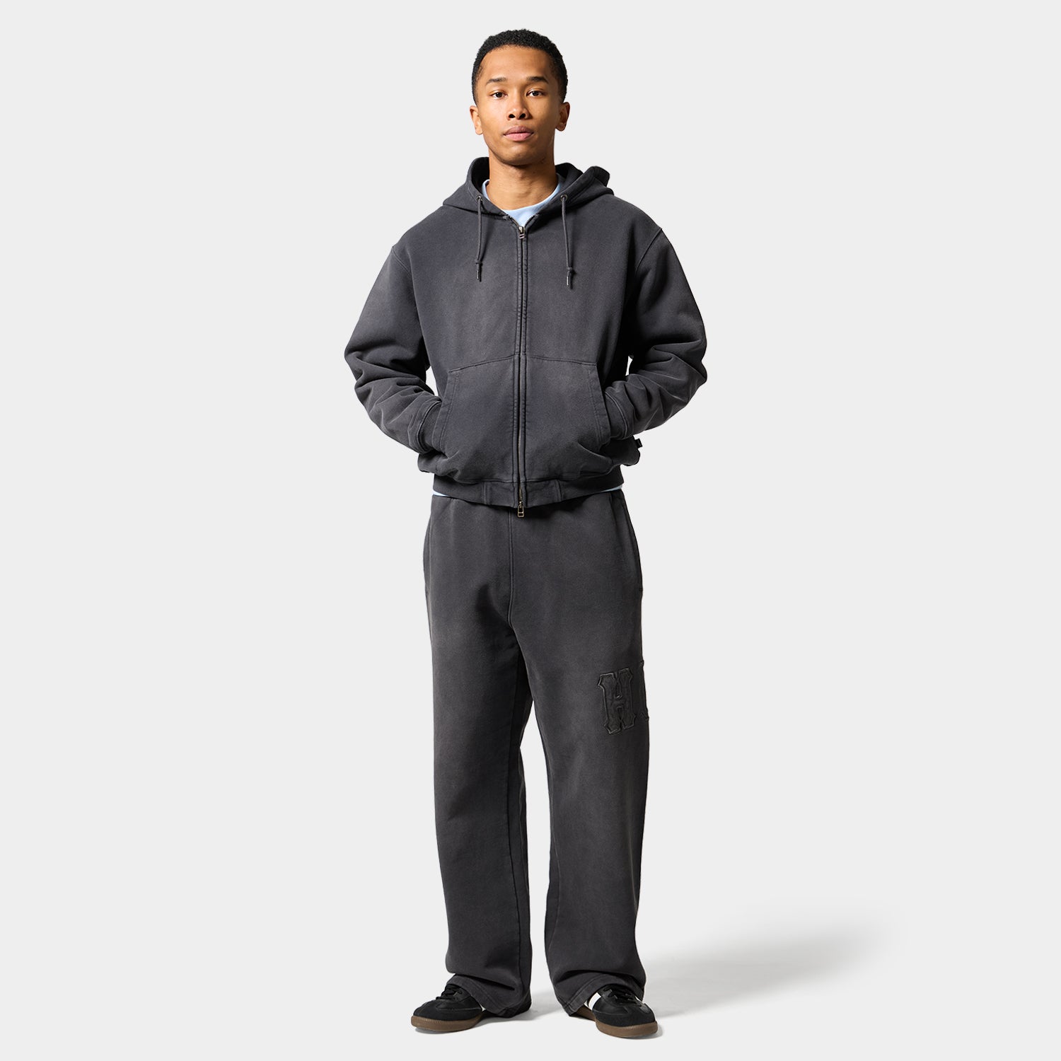HUF (ハフ) Worldwide JP /HOODIES（パーカー）/ ARCH WIDE FULL ZIP HOODIE商品 / BLACK