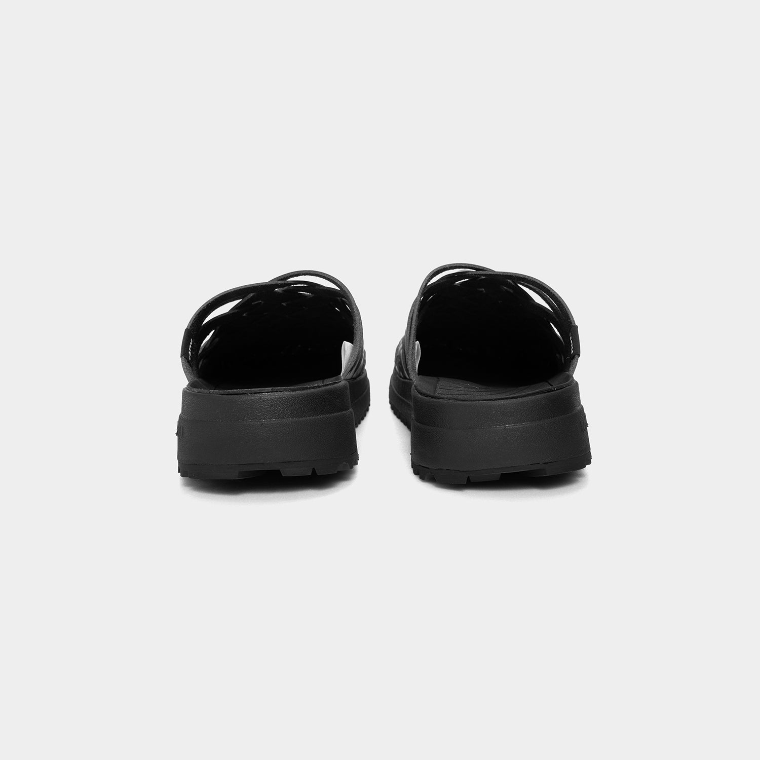 HUF (ハフ) Worldwide JP /FOOTWEAR（スニーカー）/ HUF X MALIBU SANDALS商品 / WOODLAND