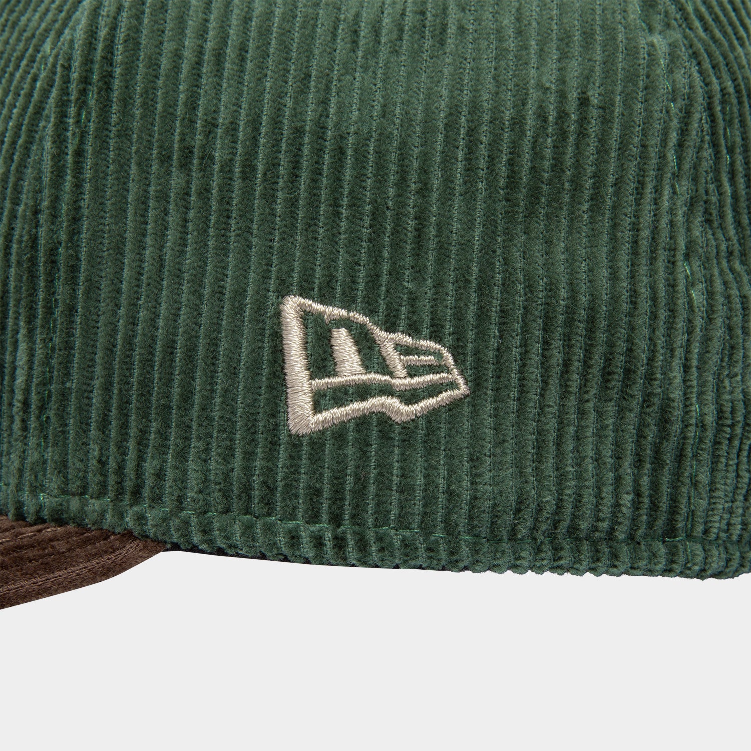 HUF (ハフ) Worldwide JP /HATS ＆ BEANIES（ハット&ビーニー）/ NEW ERA® CLASSIC H CORDUROY HAT商品 / DK GREEN