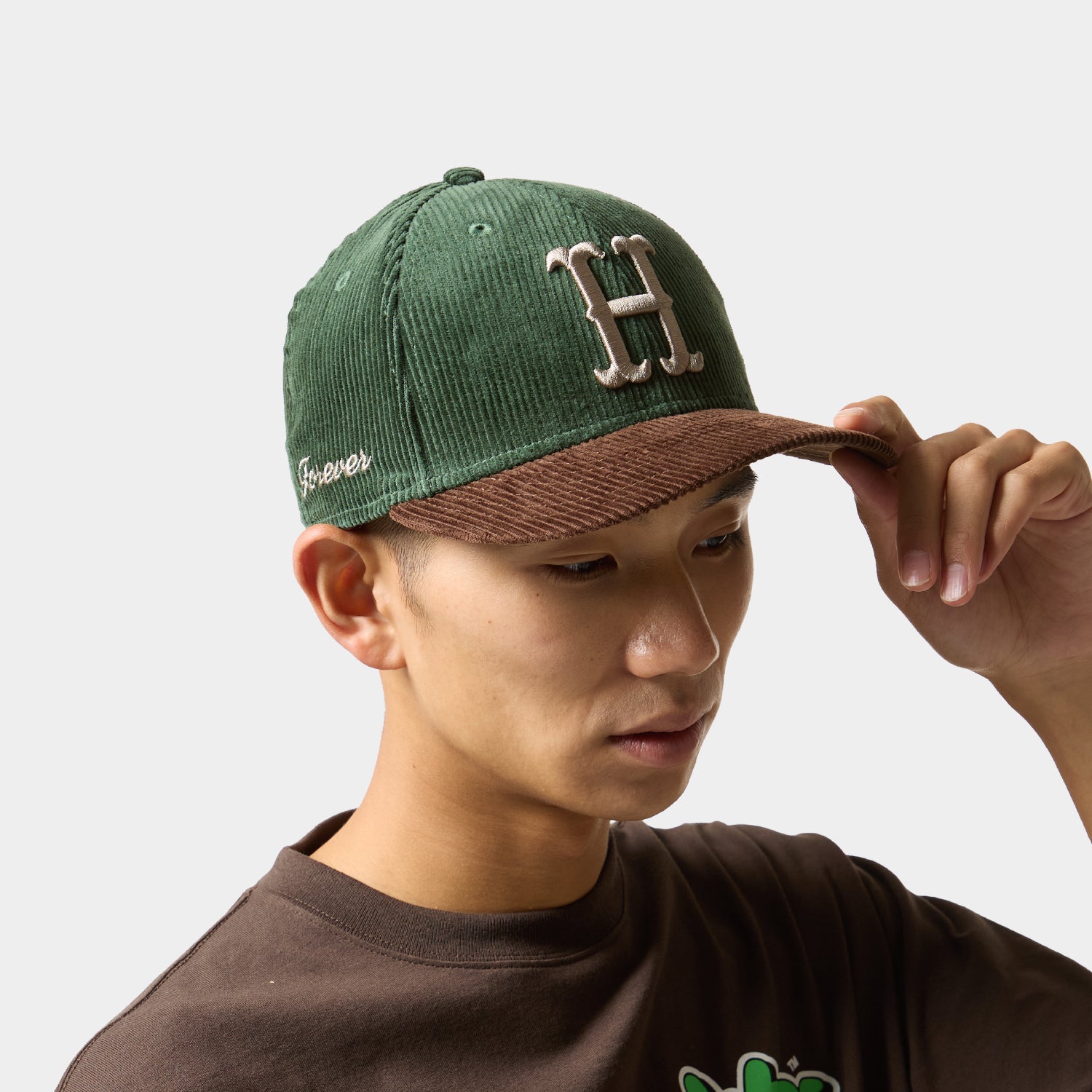 HUF (ハフ) Worldwide JP /HATS ＆ BEANIES（ハット&ビーニー）/ NEW ERA® CLASSIC H CORDUROY HAT商品 / DK GREEN