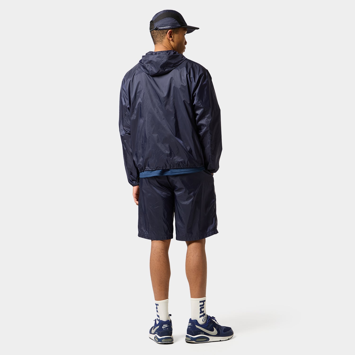 HUF (ハフ) Worldwide JP /JACKETS（ジャケット）/ CROSS CONDITIONS UL NYLON JACKET商品 / NAVY