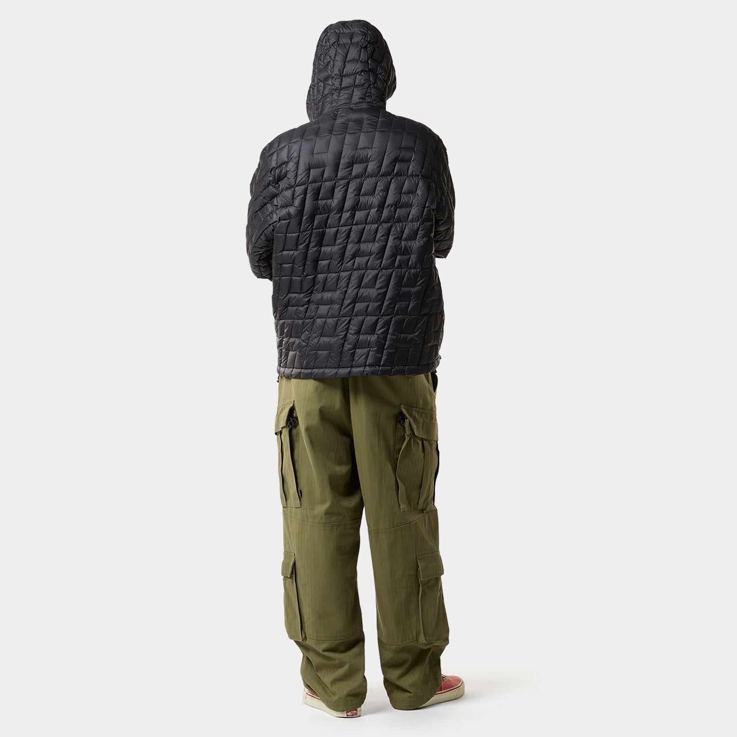 HUF (ハフ) Worldwide JP /JACKETS（ジャケット）/ HUF X TAION CASCADE PACKABLE HOODED DOWN JACKET商品 / BLACK