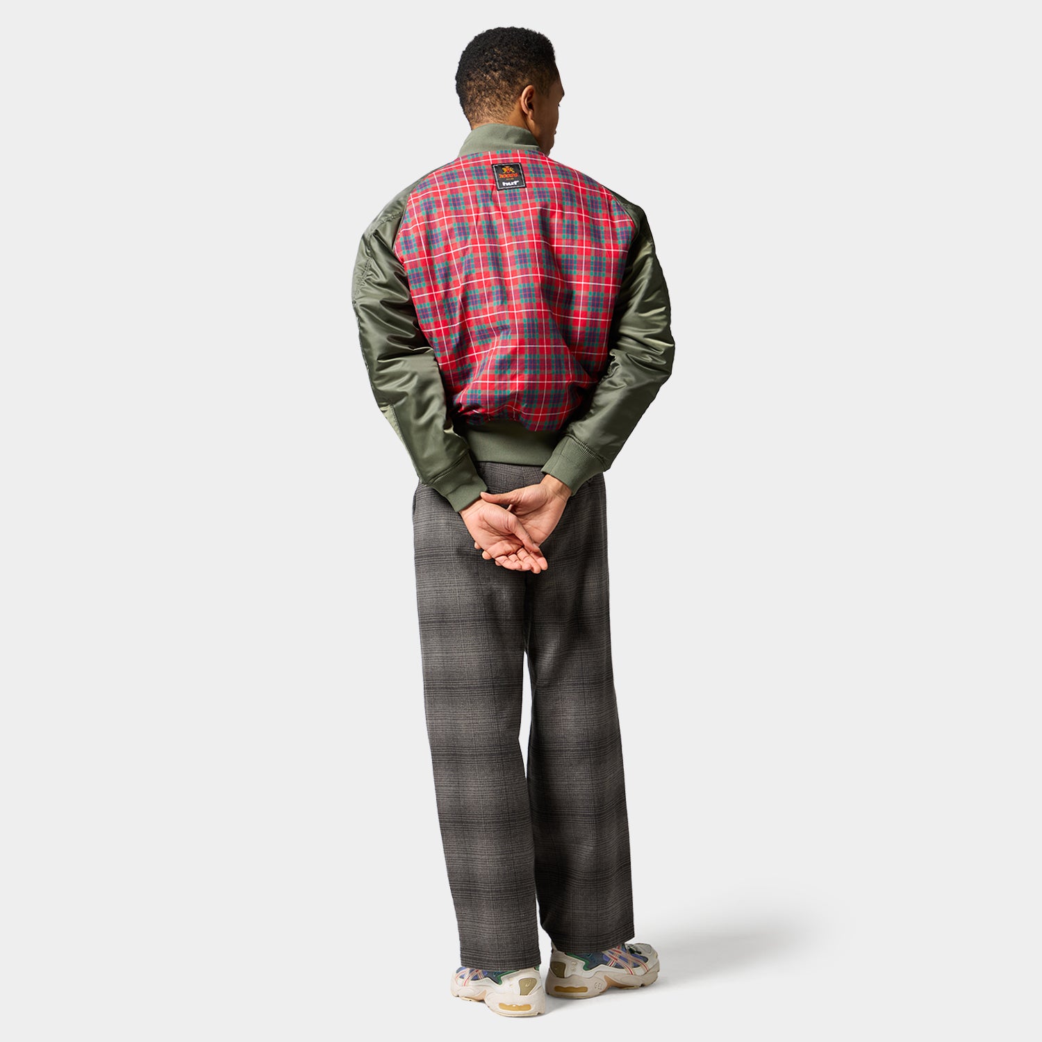 HUF (ハフ) Worldwide JP /JACKETS（ジャケット）/ HUF X BARACUTA G9 MA-1 JACKET商品 / OLIVE
