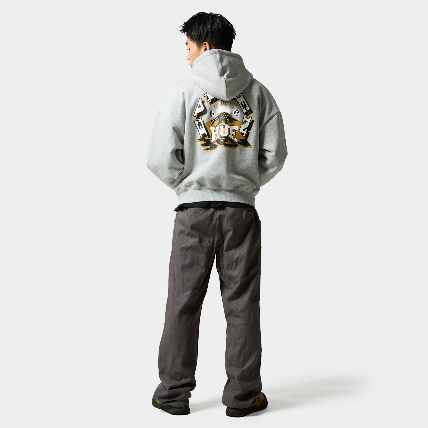 HUF (ハフ) Worldwide JP /HOODIES（パーカー）/ HUF X EVISEN HUFUJI ZIP HOODIE商品 / BLACK