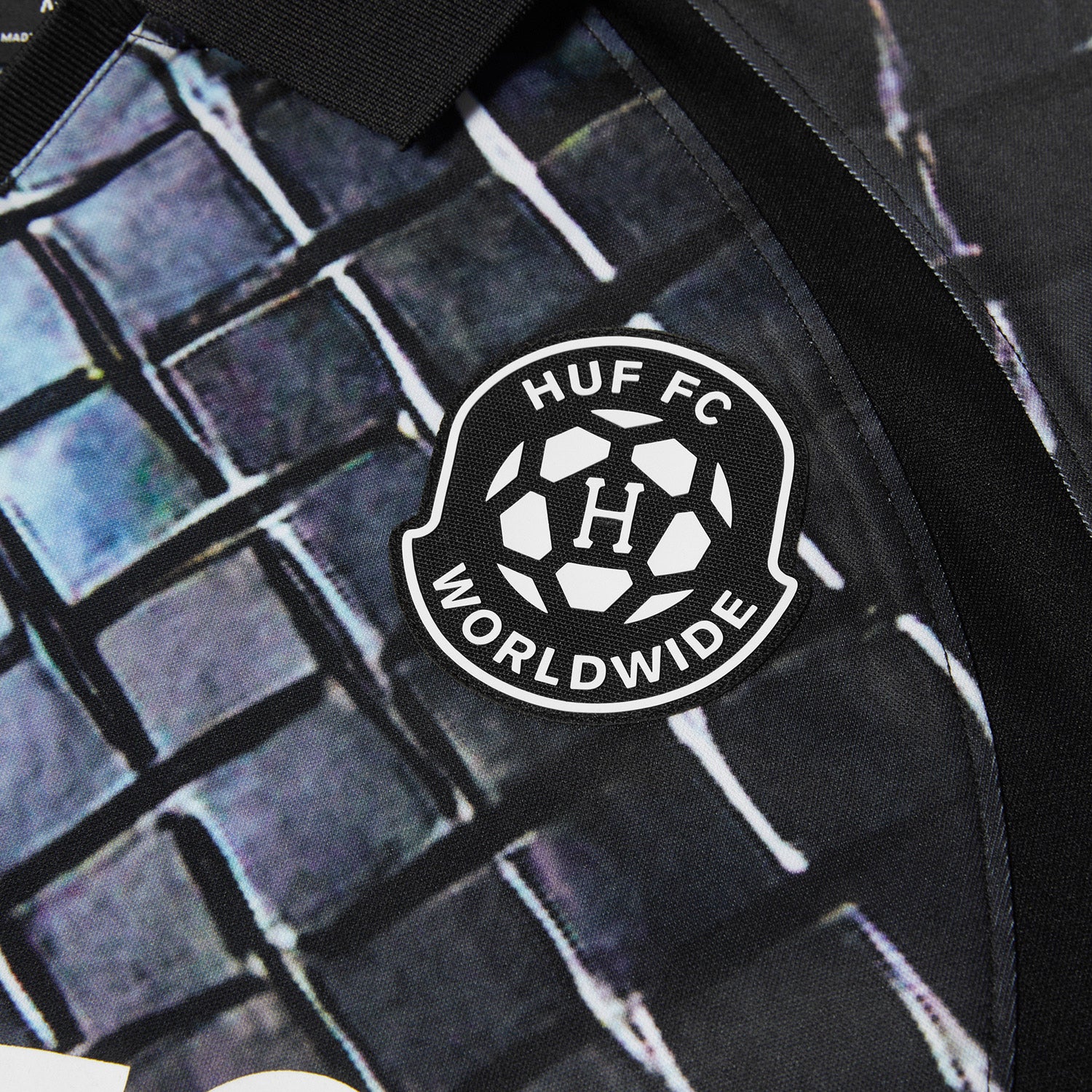 HUF (ハフ) Worldwide JP /TOPS & SHIRTS（トップス&シャツ）/ DIAMOND PLATE JERSEY商品 / BLACK