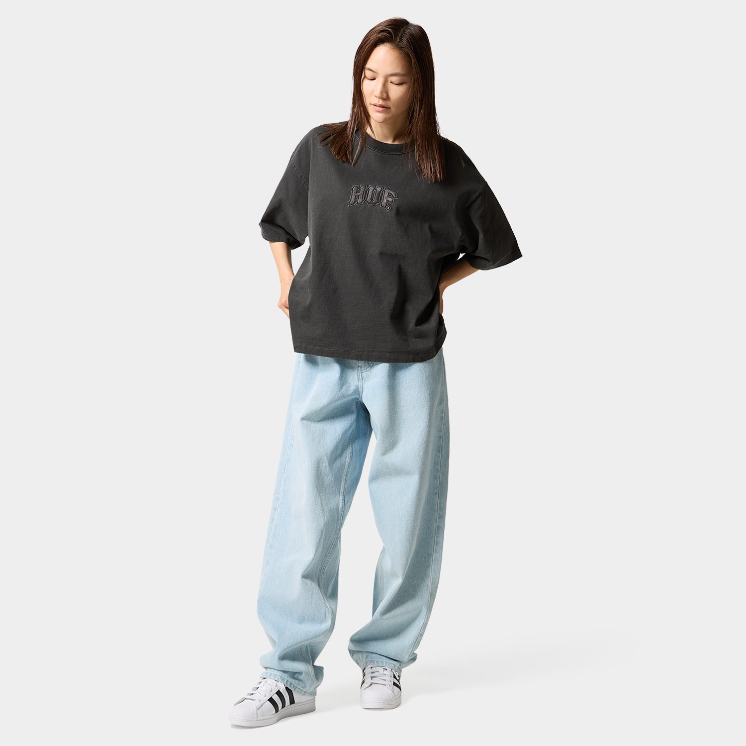 HUF (ハフ) Worldwide JP /TOPS & SHIRTS（トップス&シャツ）/ CLASSIC ARCH WIDE CREW商品 / YELLOW