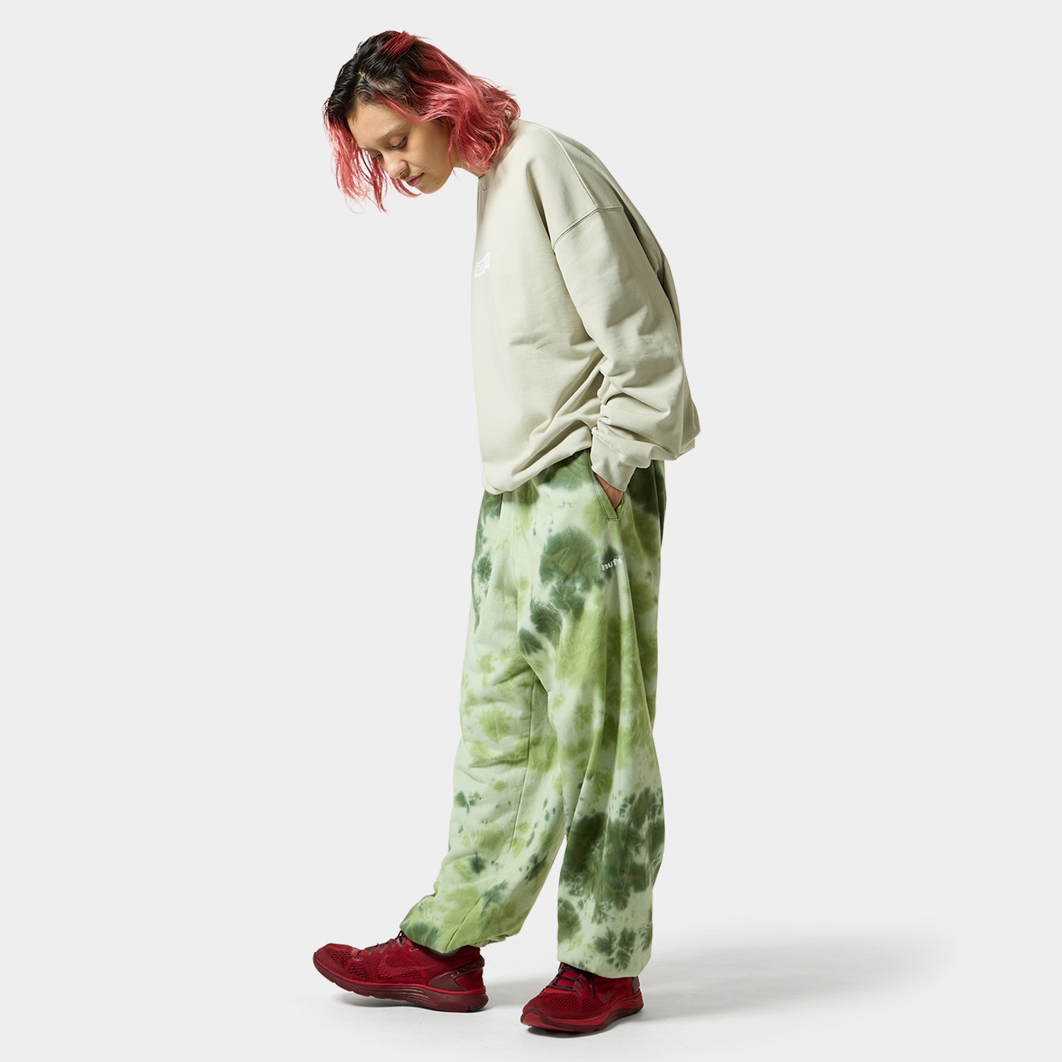 HUF (ハフ) Worldwide JP /KNITS & SWEATERS（ニット&セーター）/ MIDNIGHT RADIO CREW商品 / BLACK