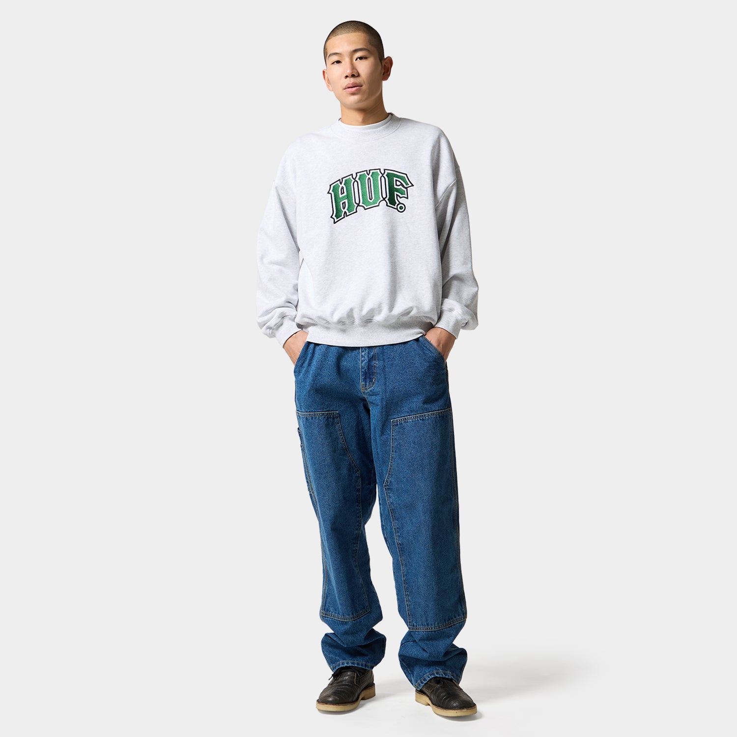 HUF (ハフ) Worldwide JP /SWEATSHIRTS（スウェットシャツ）/ CLASSIC ARCH CREW商品 / ASH GREY
