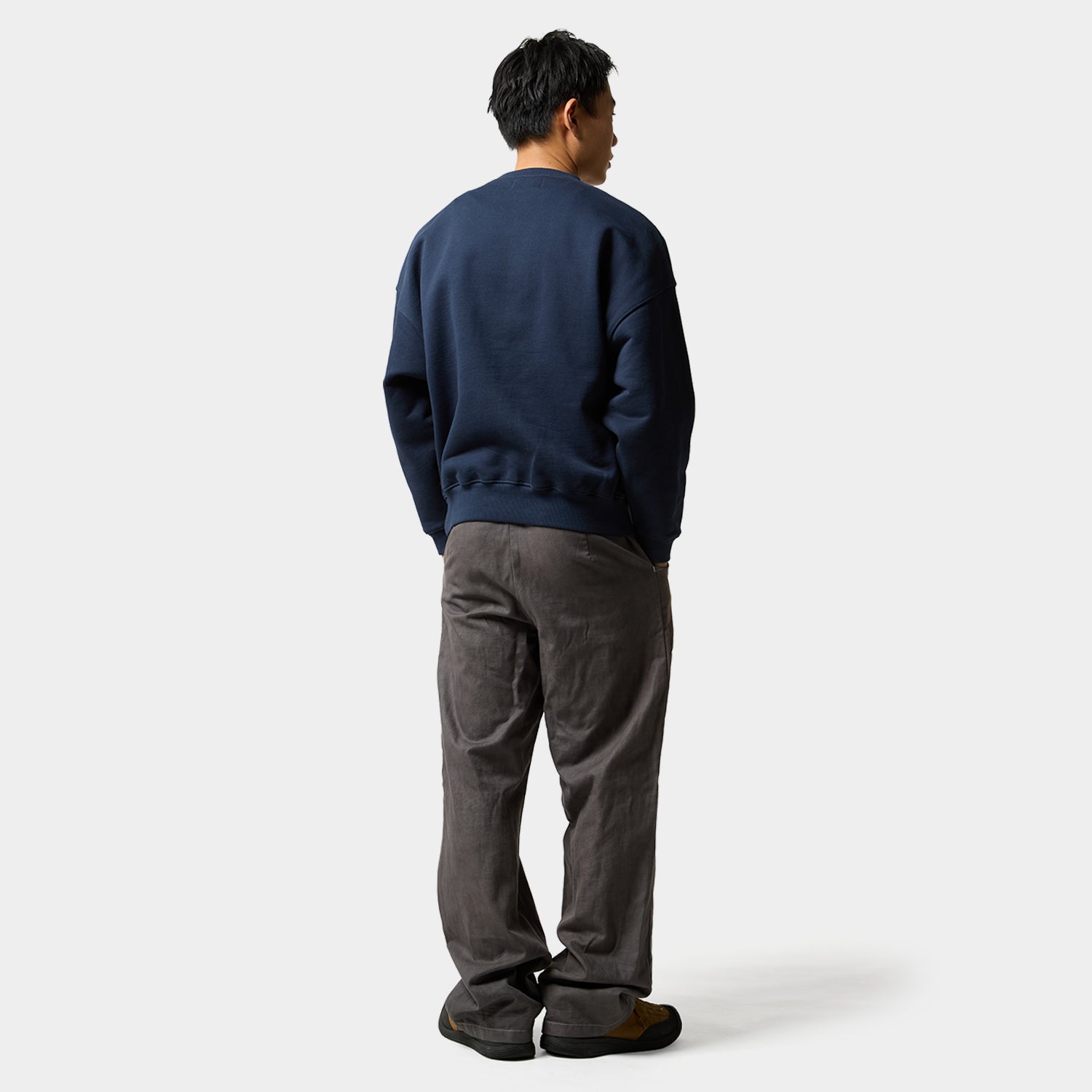 HUF (ハフ) Worldwide JP /SWEATSHIRTS（スウェットシャツ）/ HUF X EVISEN SUSHI CREW FLEECE商品 / NAVY