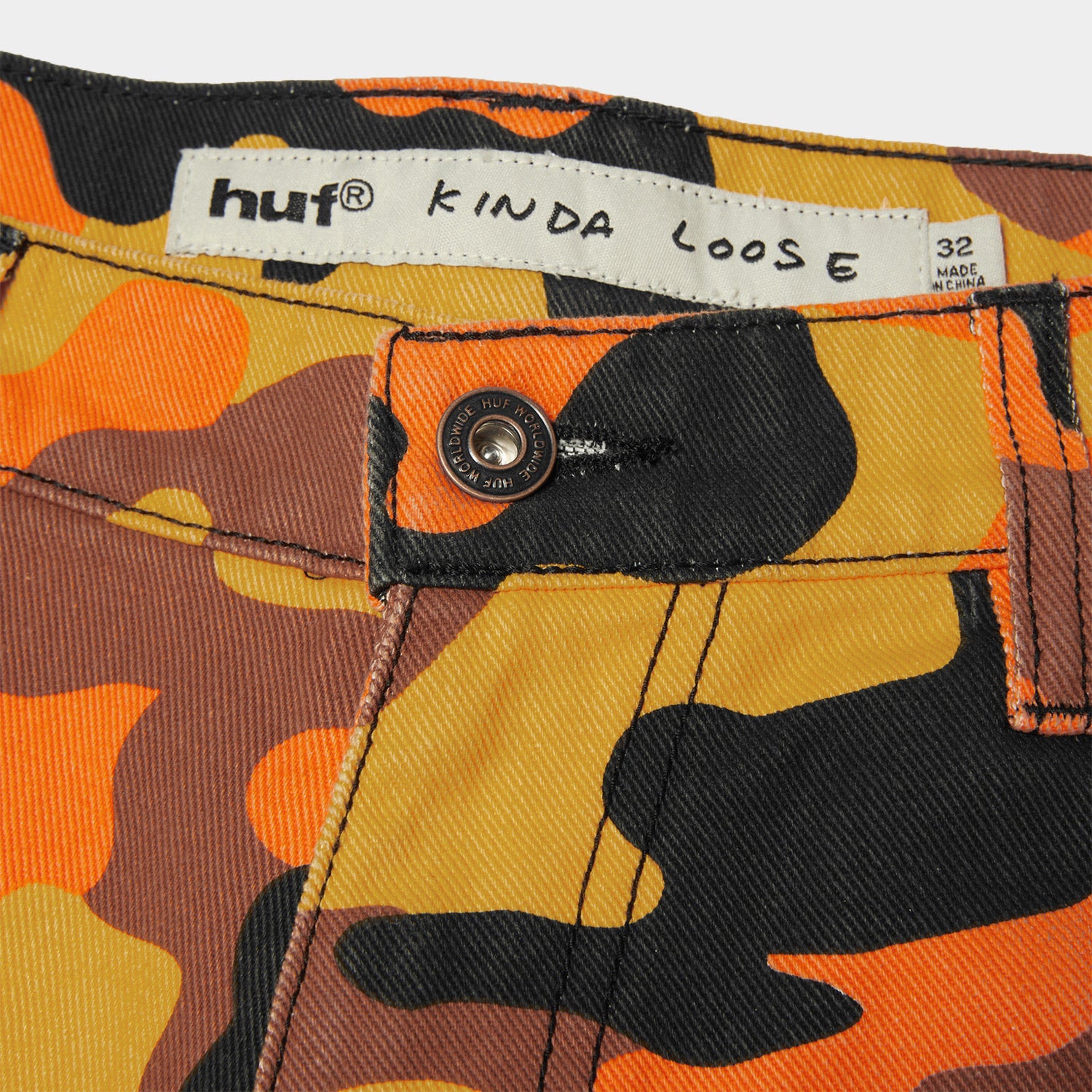 HUF (ハフ) Worldwide JP /SHORTS（ショーツ）/ KINDA LOOSE DOUBLE KNEE CAMO SHORT商品 / LAVA