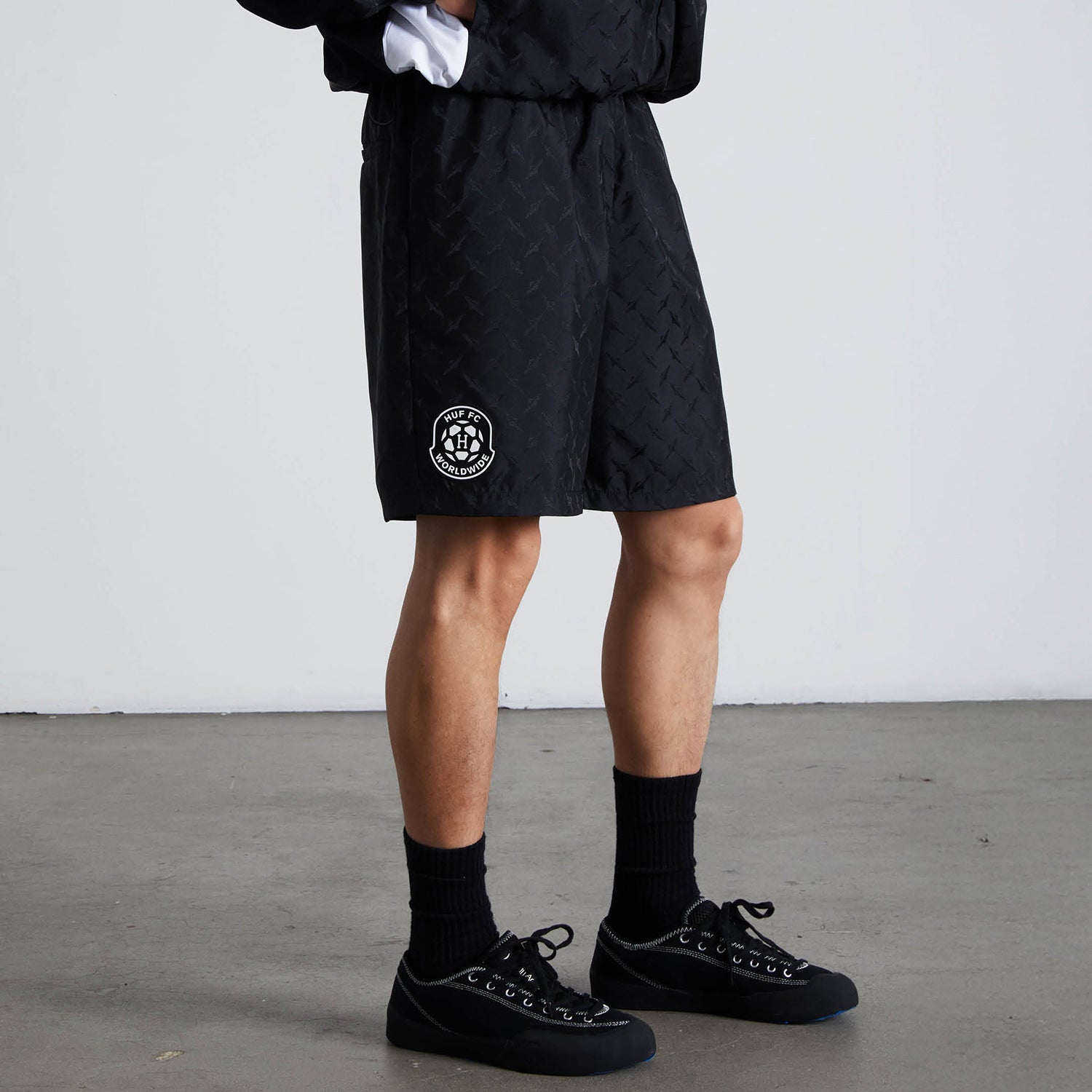 HUF (ハフ) Worldwide JP /SHORTS（ショーツ）/ HUF FC EASY SHORT商品 / BLACK