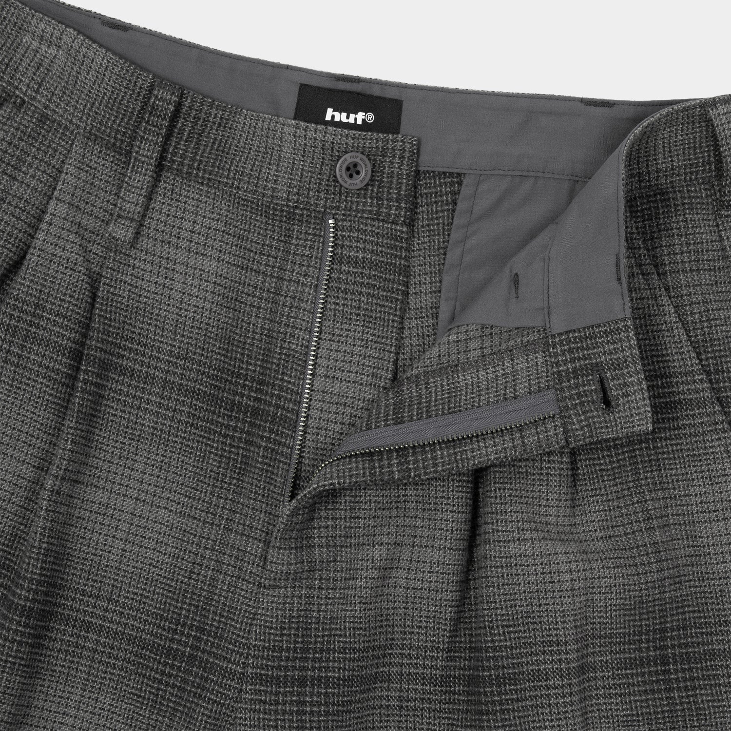 HUF (ハフ) Worldwide JP /PANTS（パンツ）/ TWO TUCK WIDE TROUSER商品 / BLACK